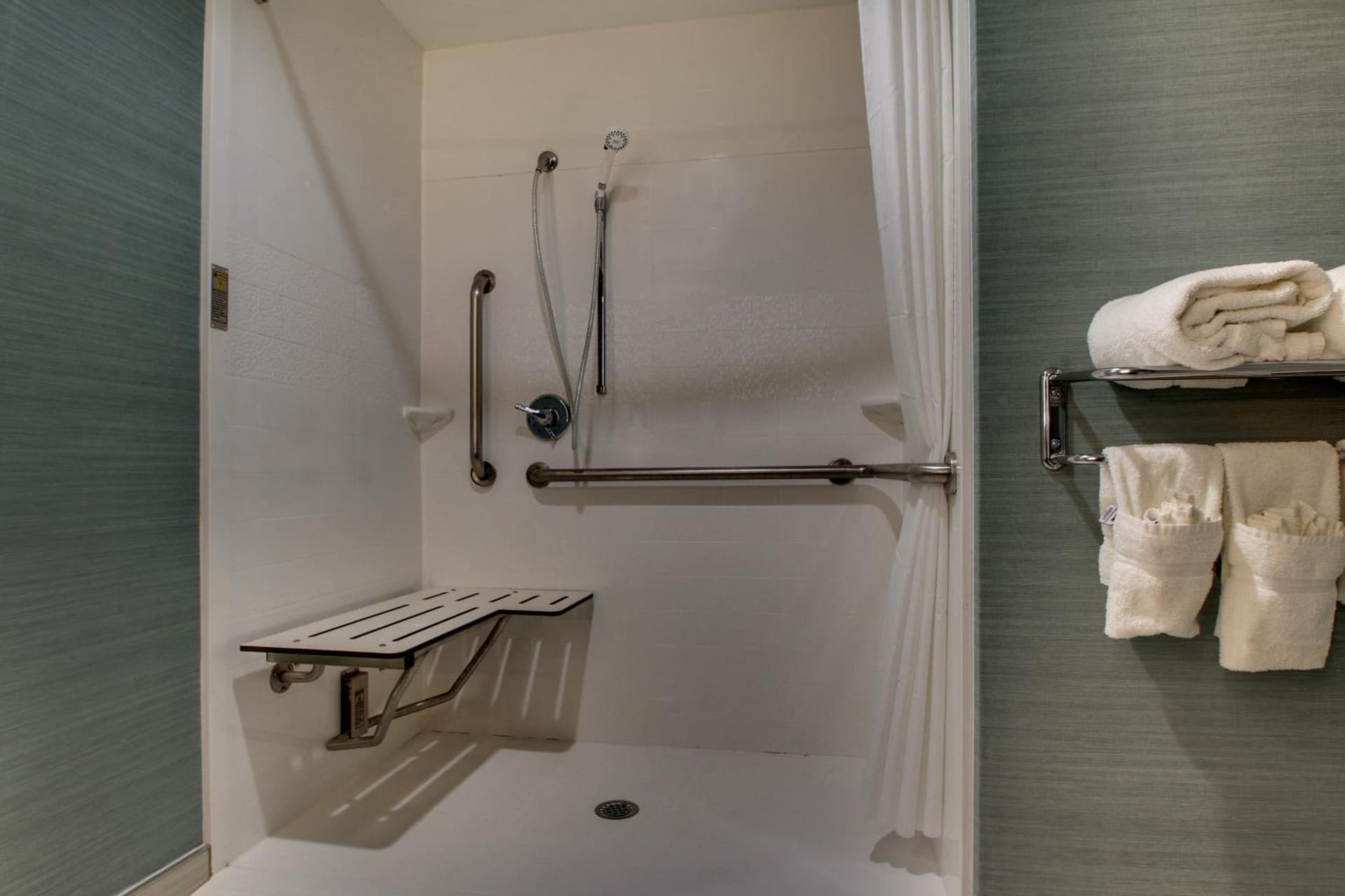 Best Western Plus New Englander gallery photo in Woburn, MA — image 39