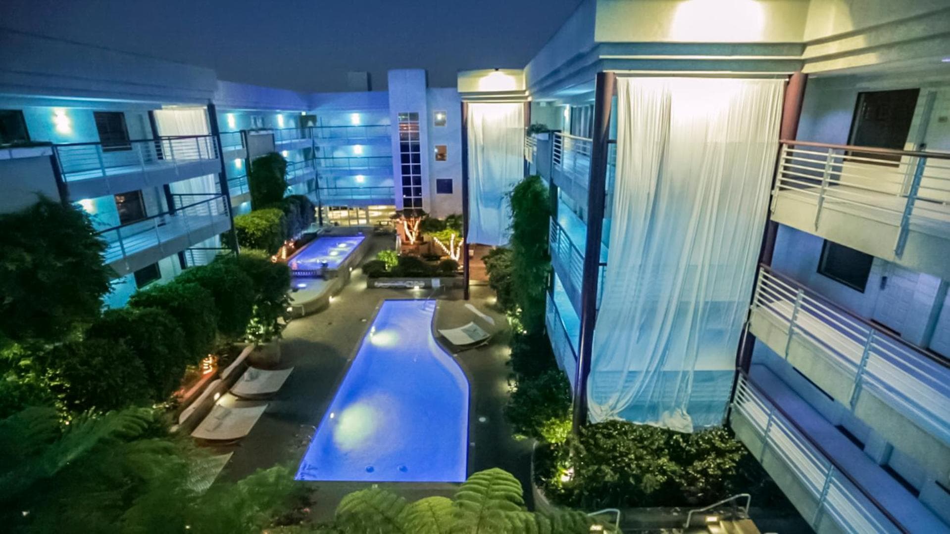 Cupertino Hotel interior in Cupertino, CA — gallery photo 2