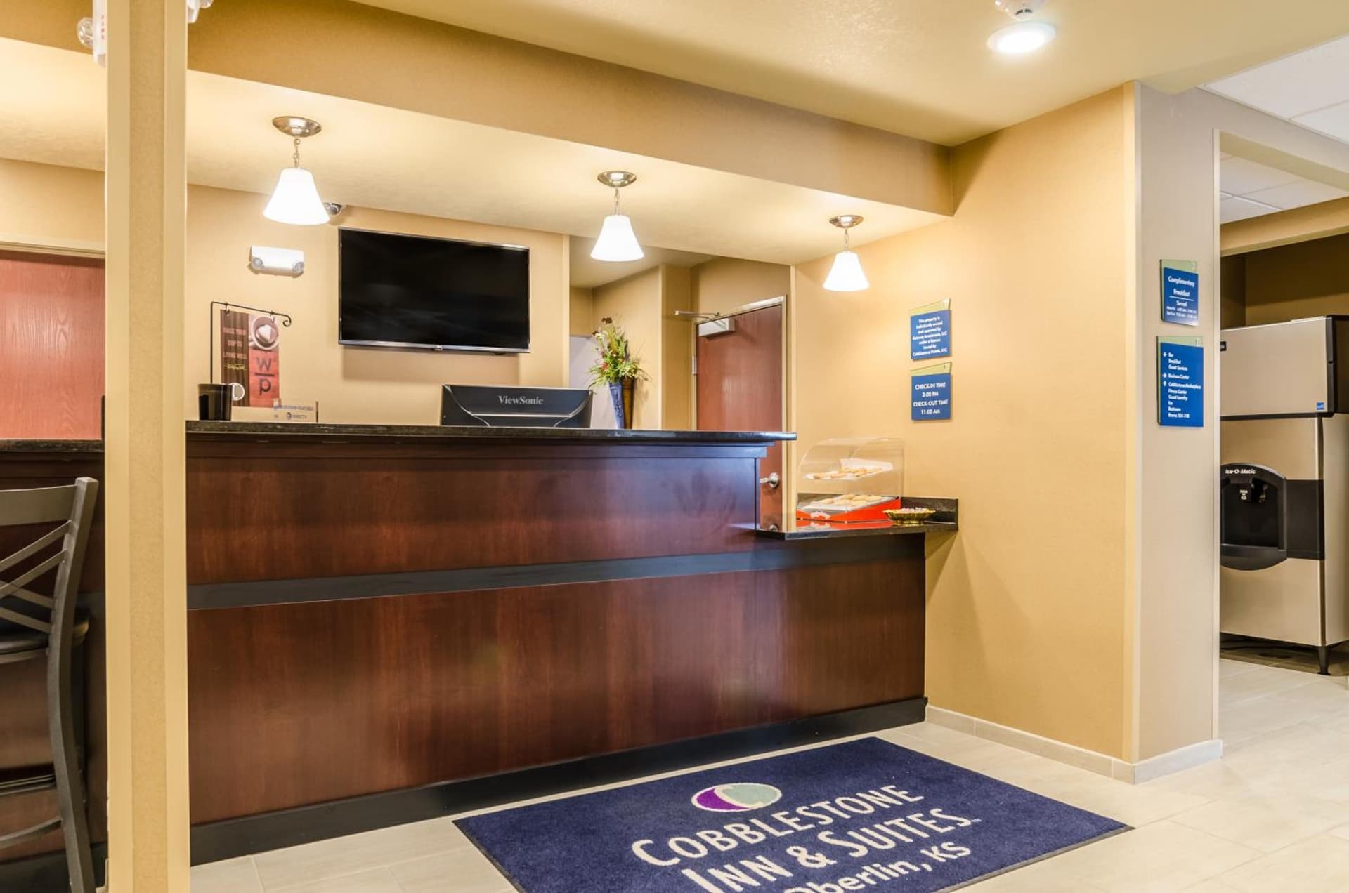 Cobblestone Inn & Suites - Oberlin property views in Oberlin, KS — gallery photo 3