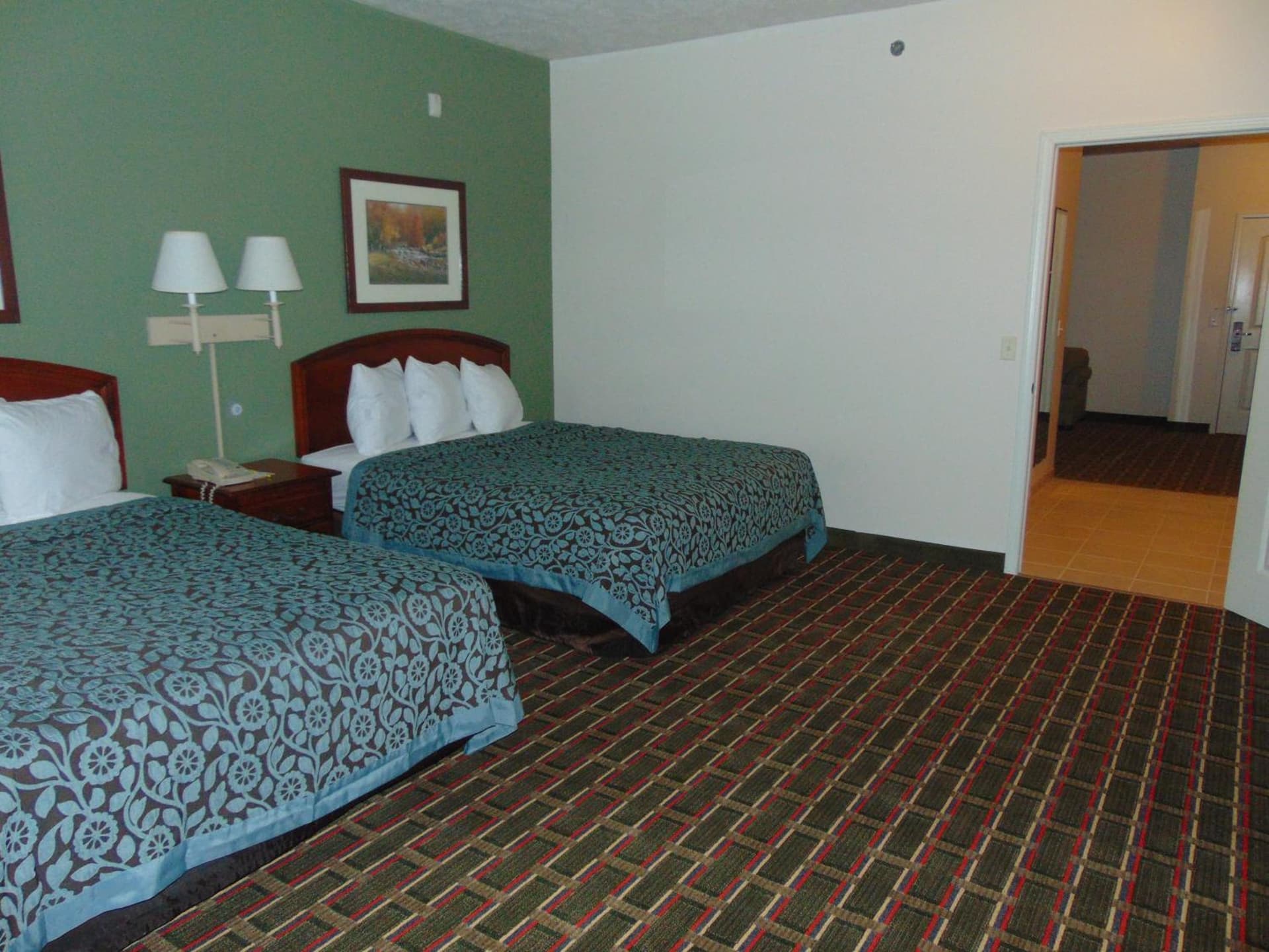 Days Inn by Wyndham Pentwater gallery photo in Pentwater, MI — image 6
