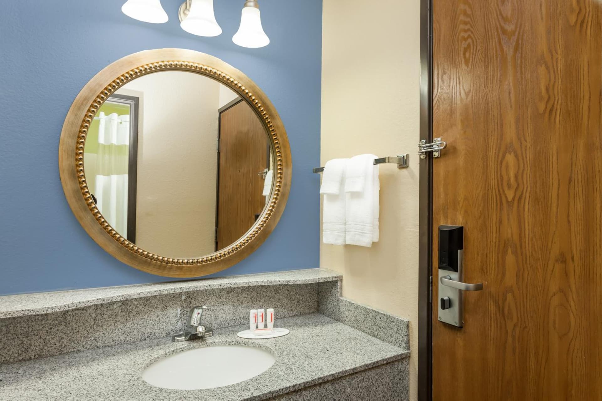 Days Inn by Wyndham Springfield gallery photo in Springfield, IL — image 24