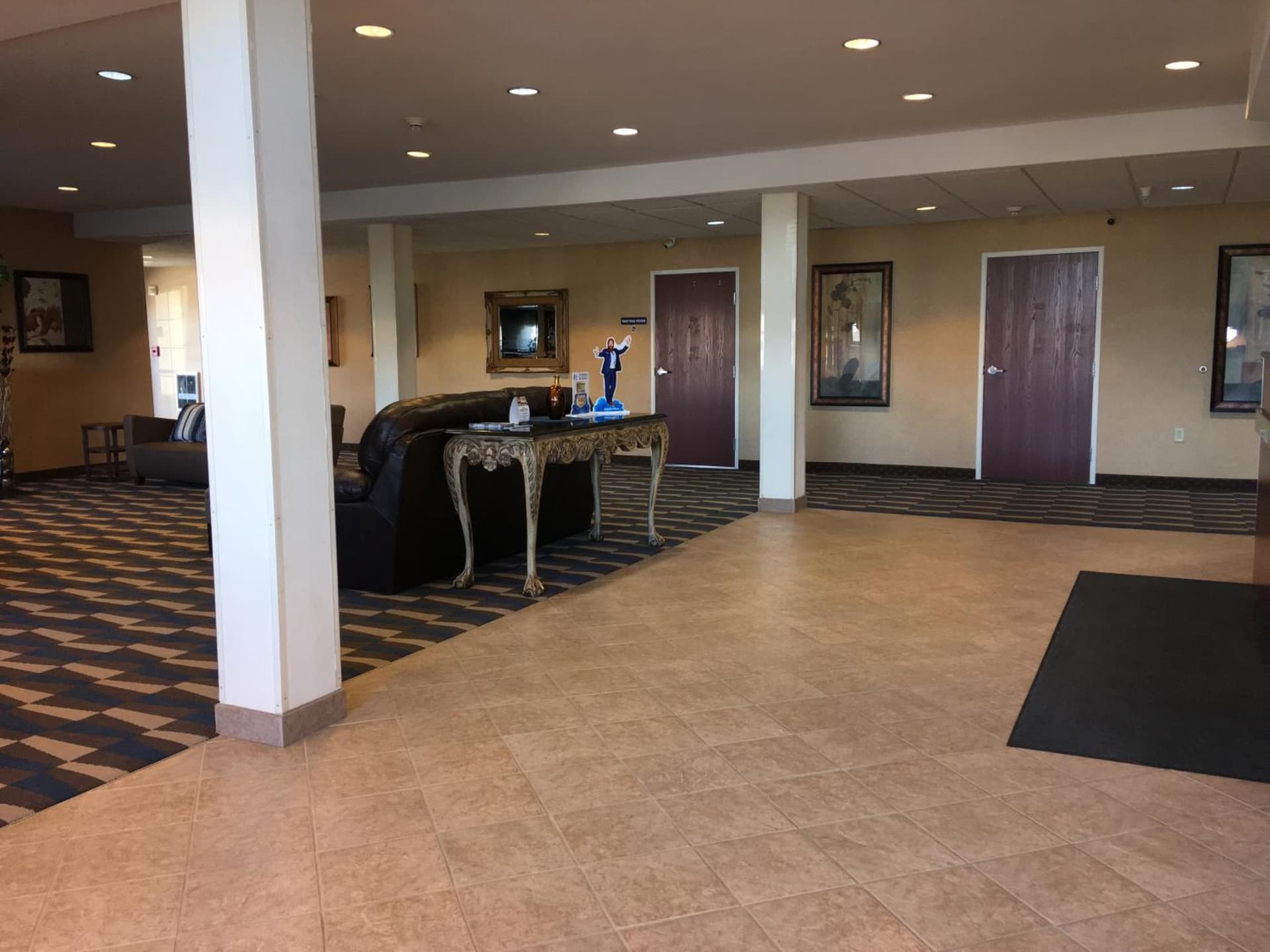 Microtel Inn & Suites by Wyndham Indianapolis Airport gallery photo in Indianapolis, IN — image 31