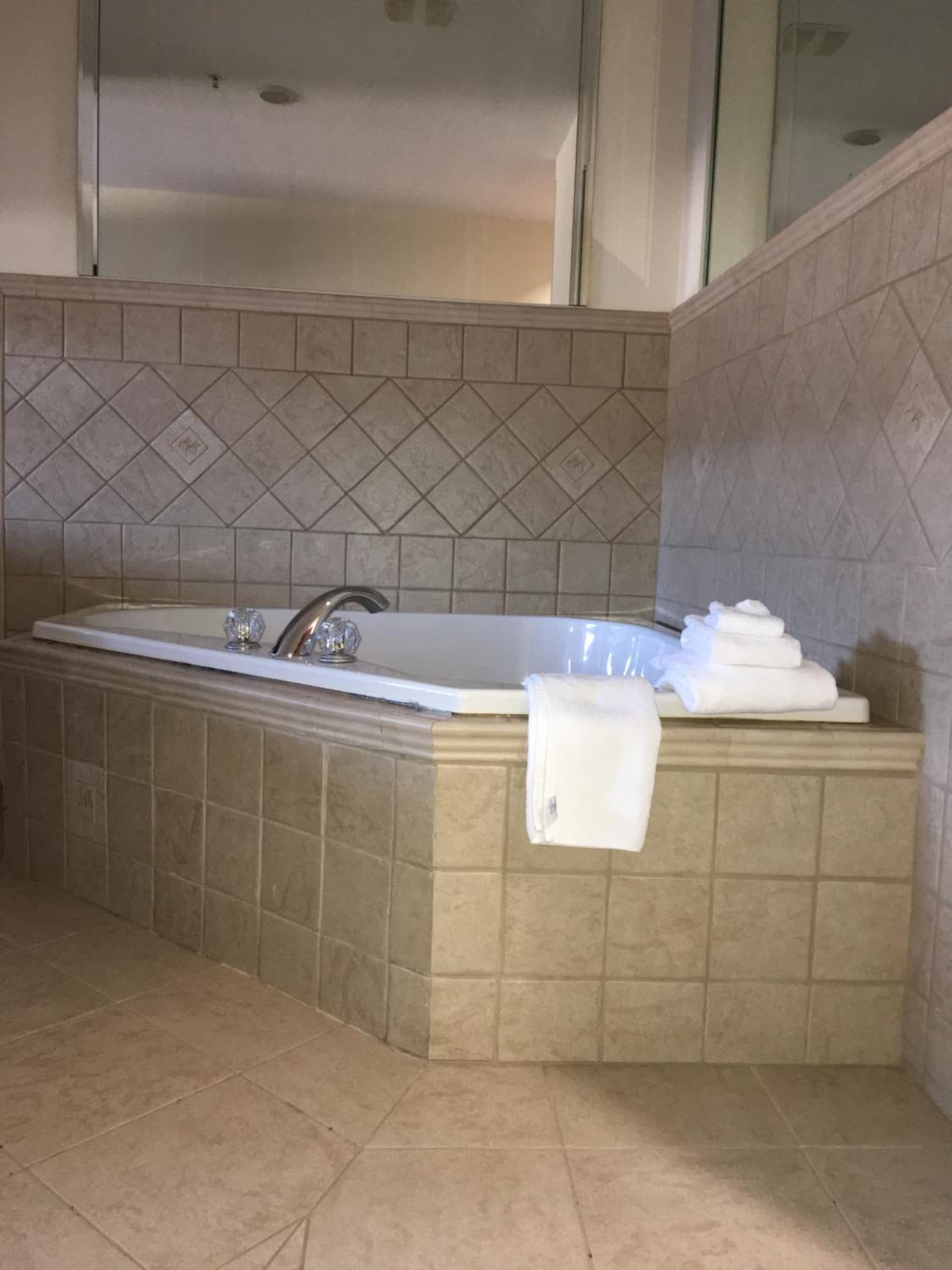 Microtel Inn & Suites by Wyndham Indianapolis Airport gallery photo in Indianapolis, IN — image 28