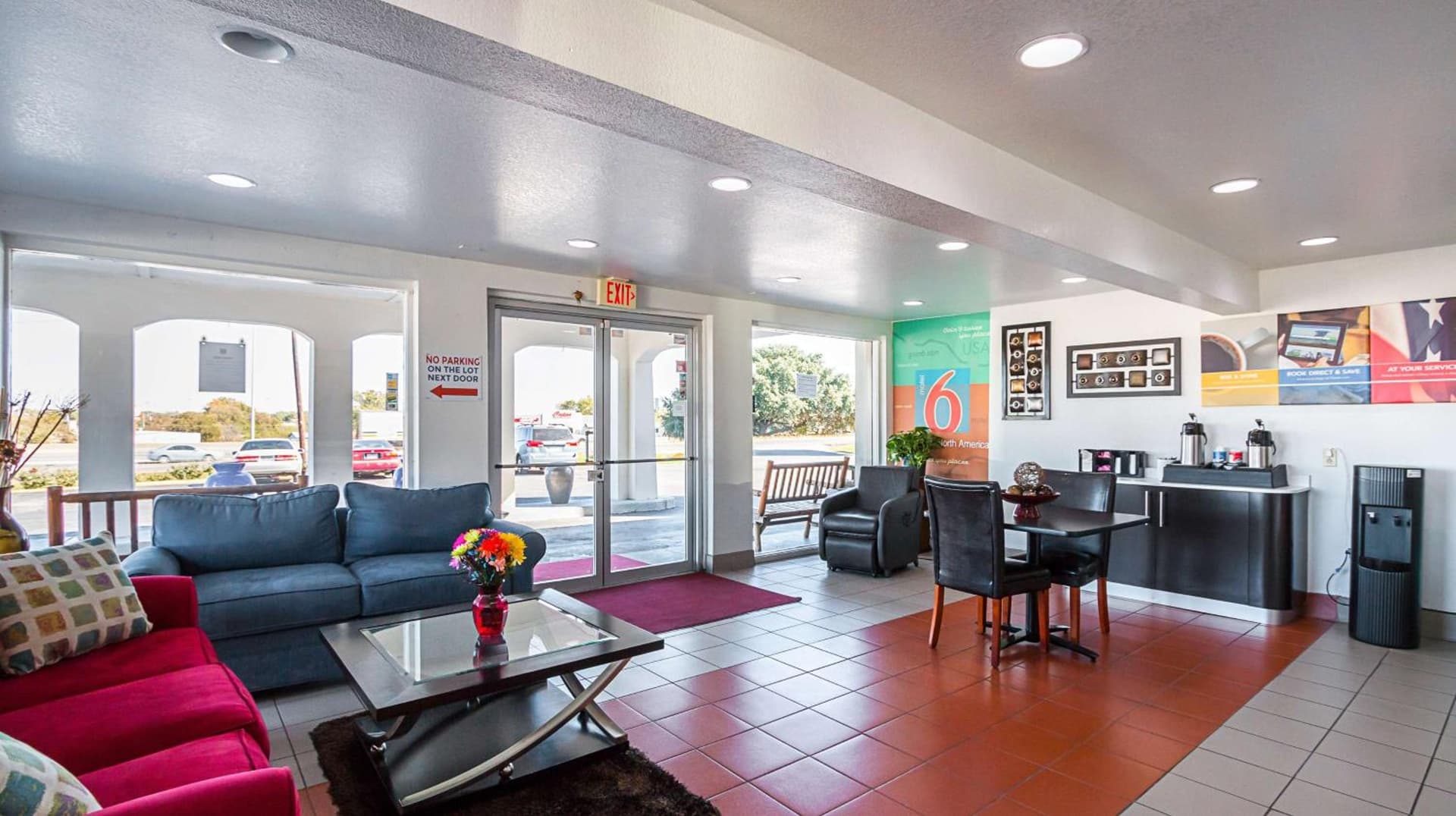 Motel 6-Round Rock, TX property views in Round Rock, TX — gallery photo 3