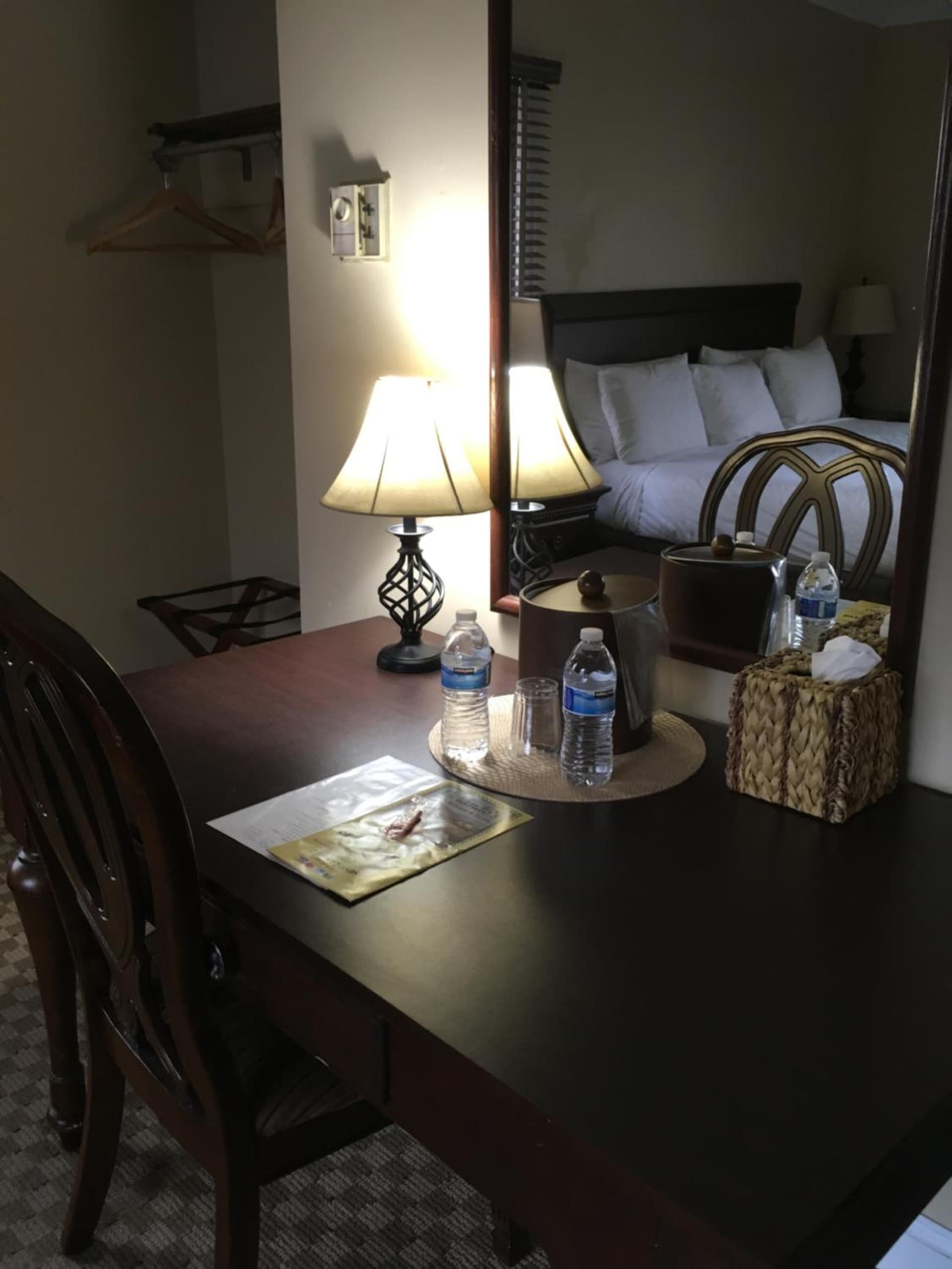 Colts Neck Inn Hotel gallery photo in Colts Neck — image 21