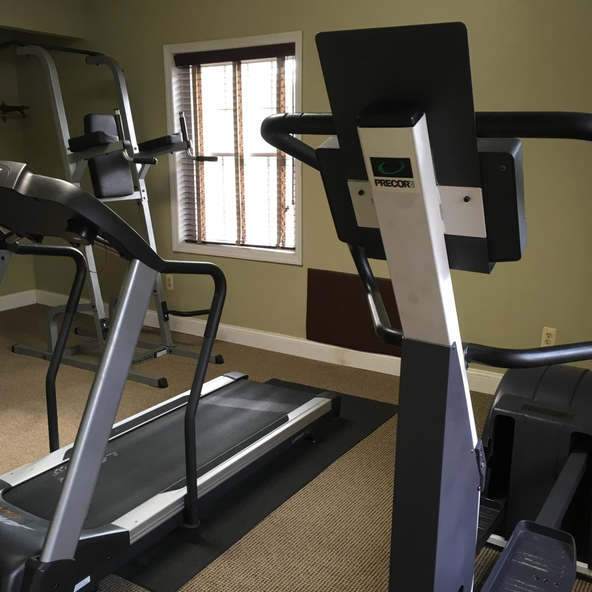 Colts Neck Inn Hotel gallery photo in Colts Neck — image 32
