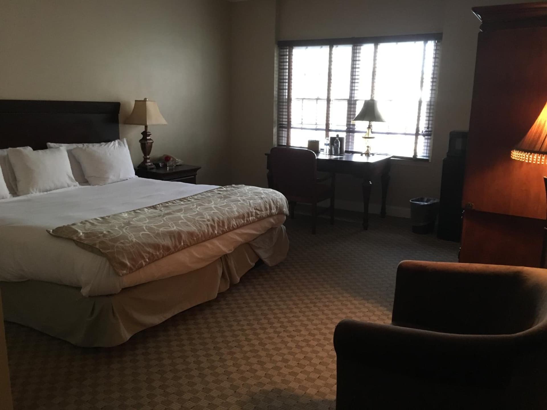 Colts Neck Inn Hotel gallery photo in Colts Neck — image 54