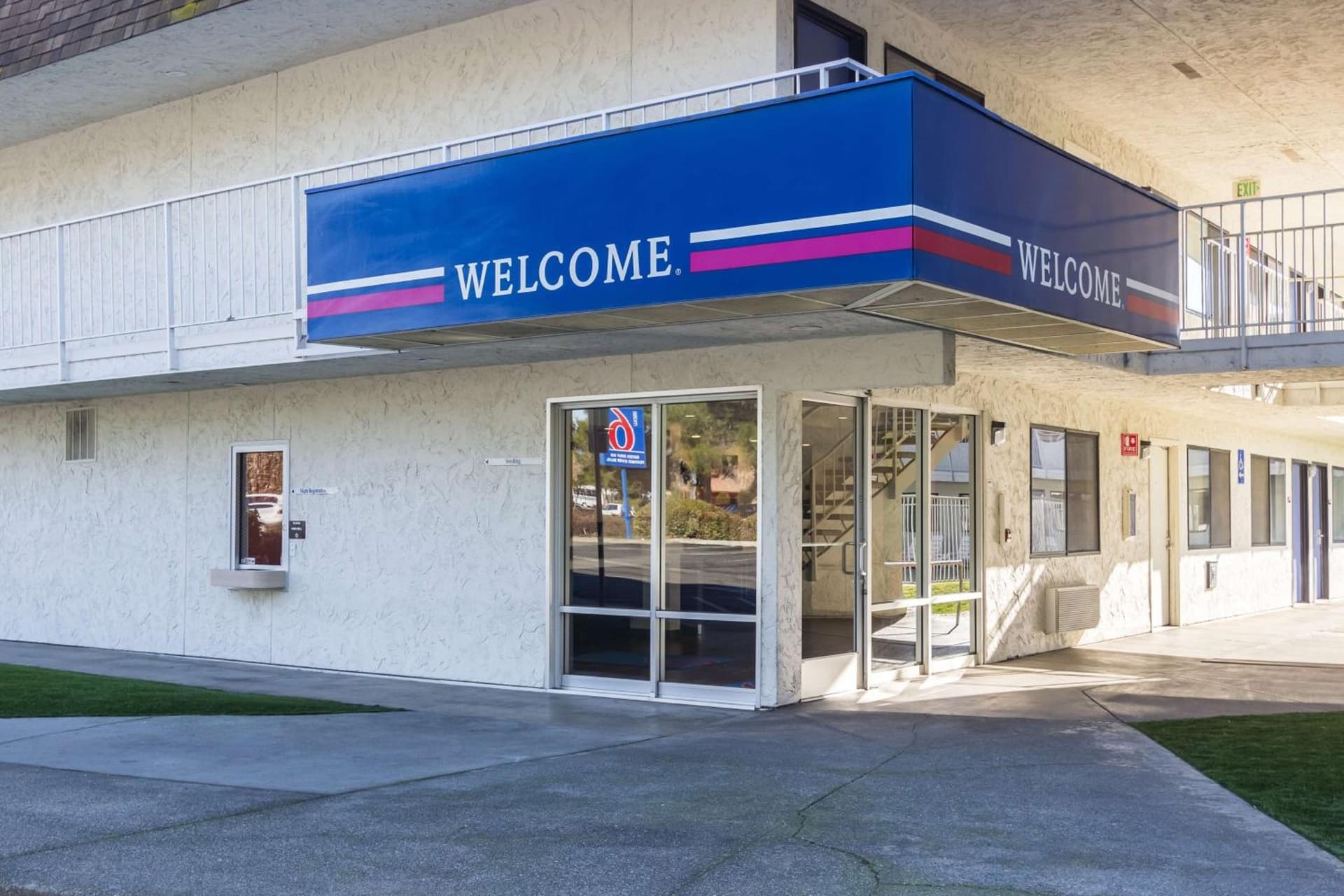 Motel 6-Oroville, CA featured exterior or lobby in Oroville, CA — similar hotel