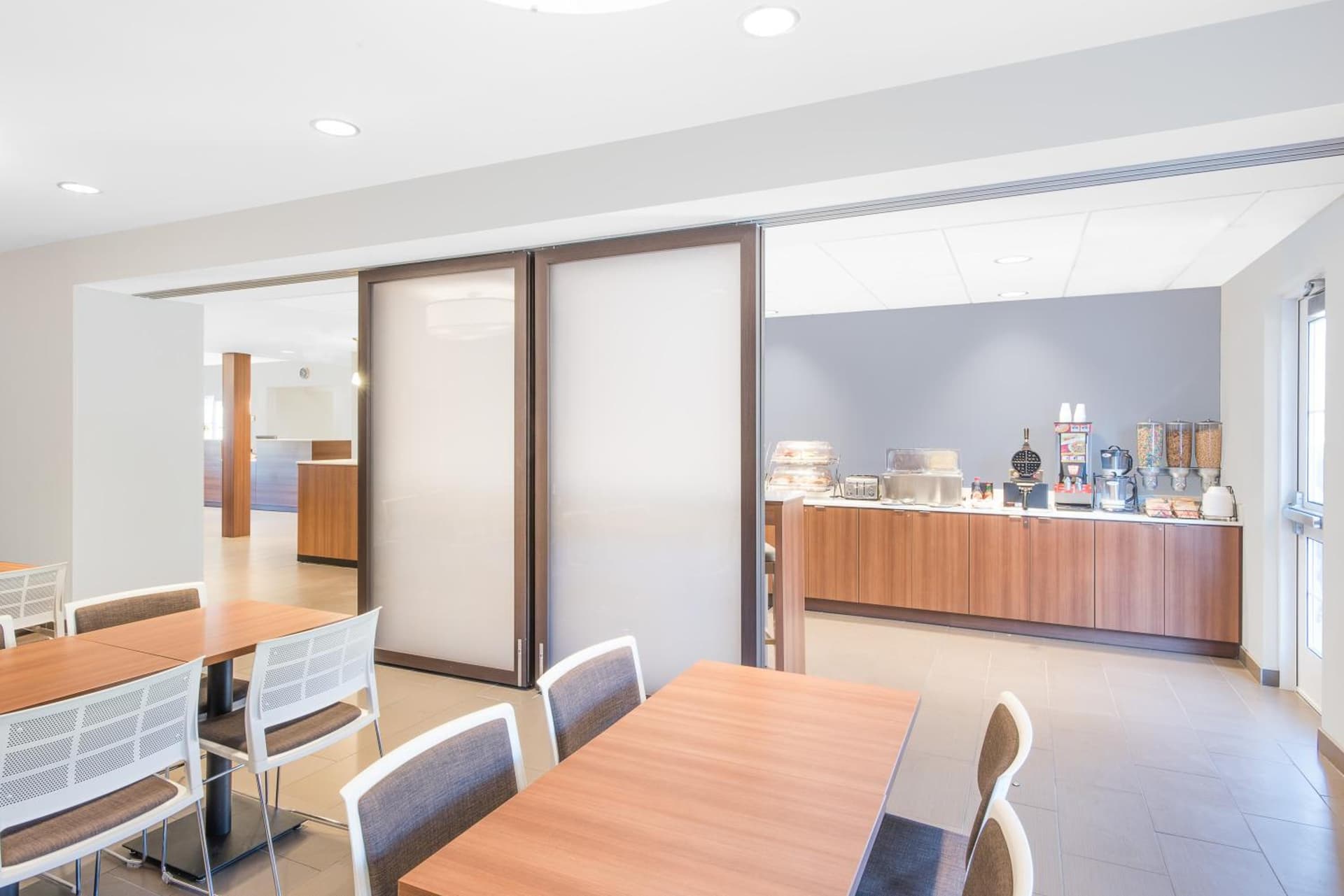 Microtel Inn & Suites by Wyndham Binghamton gallery photo in Binghamton, NY — image 32