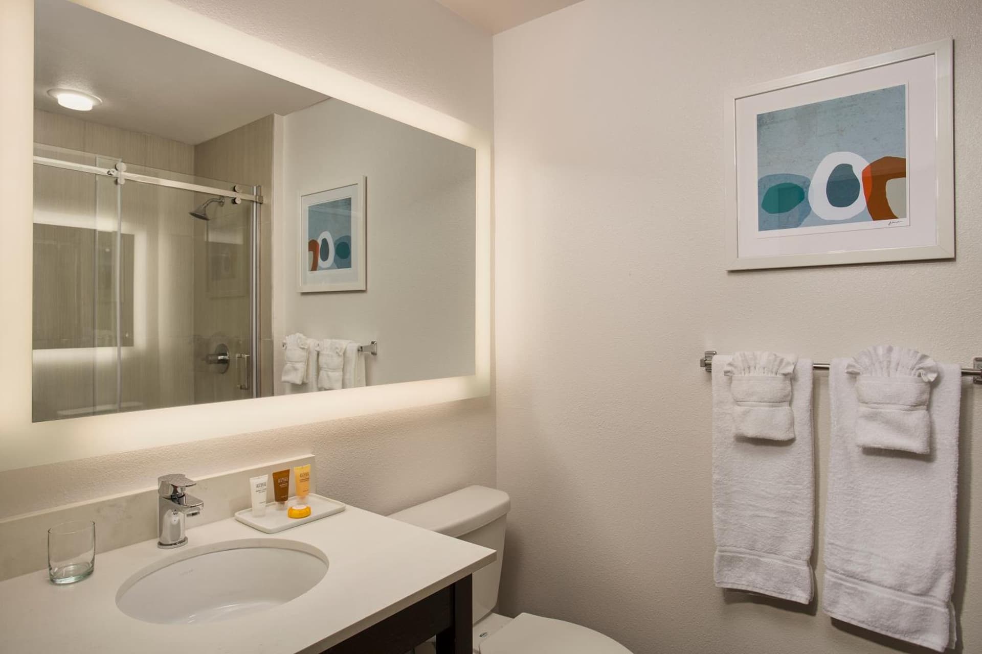 Corporate Inn Sunnyvale - All-Suite Hotel gallery photo in Sunnyvale, CA — image 8