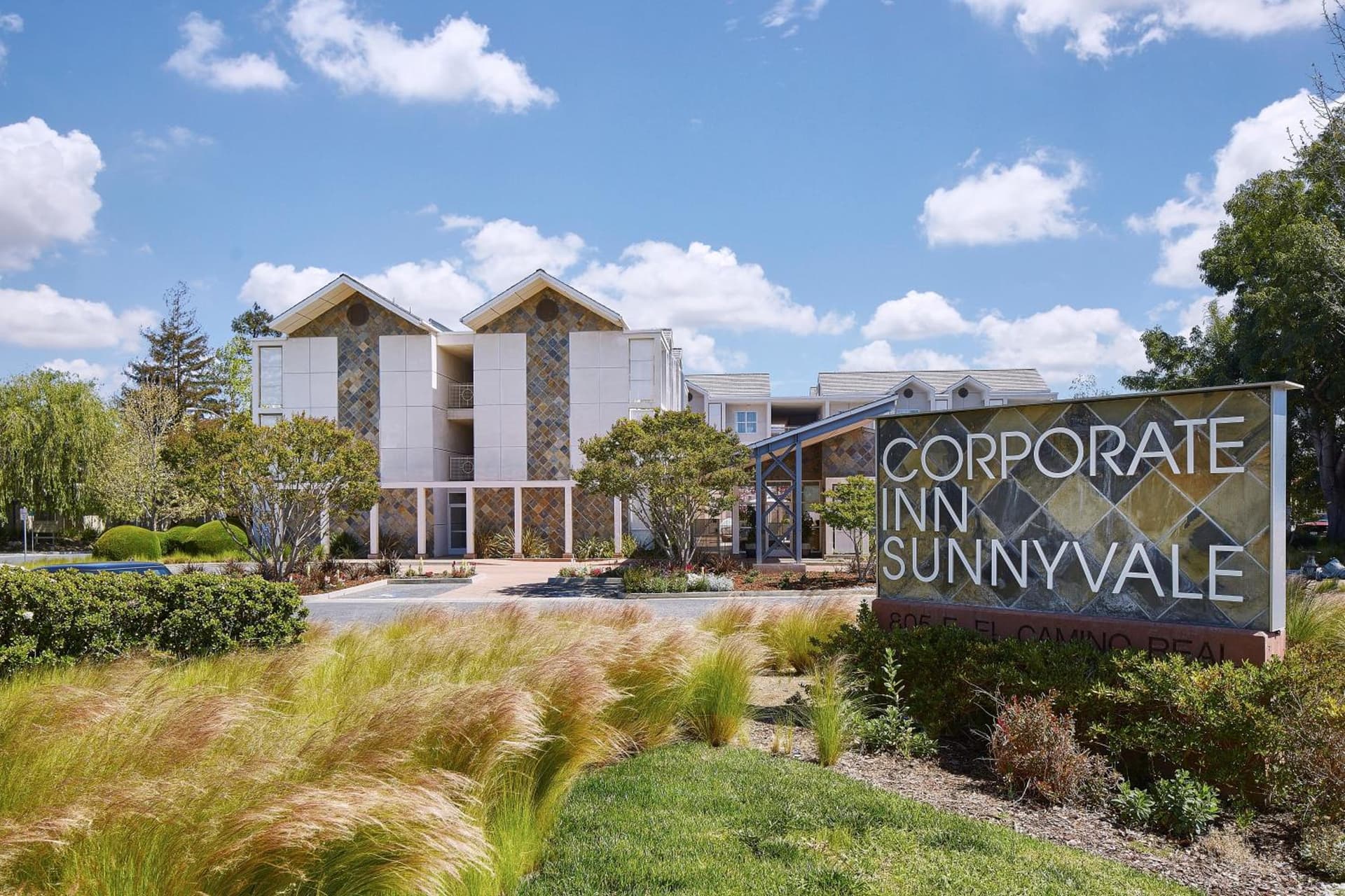 Corporate Inn Sunnyvale - All-Suite Hotel property views in Sunnyvale, CA — gallery photo 3