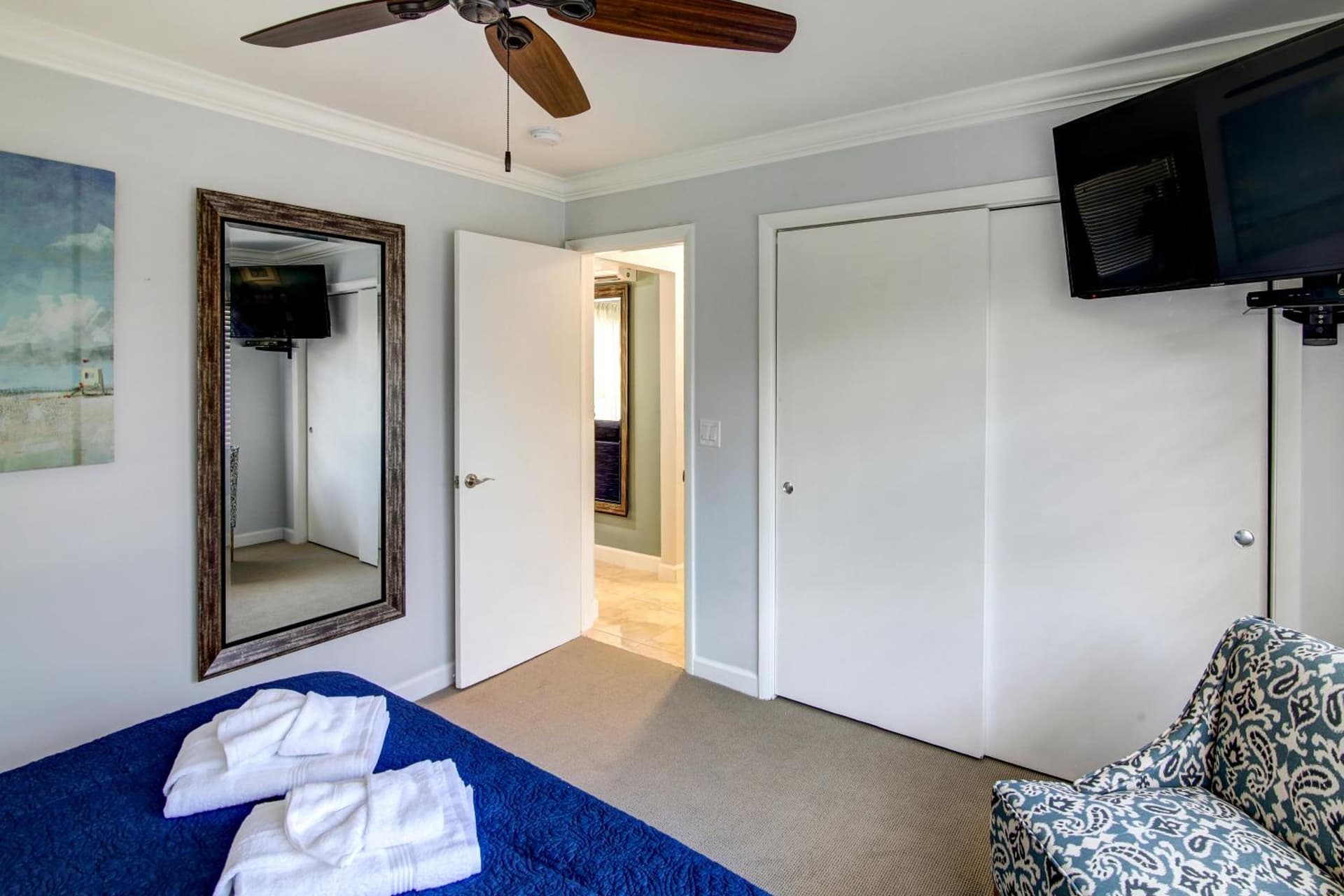May-Dee Suites in Florida gallery photo in Hollywood, FL — image 15