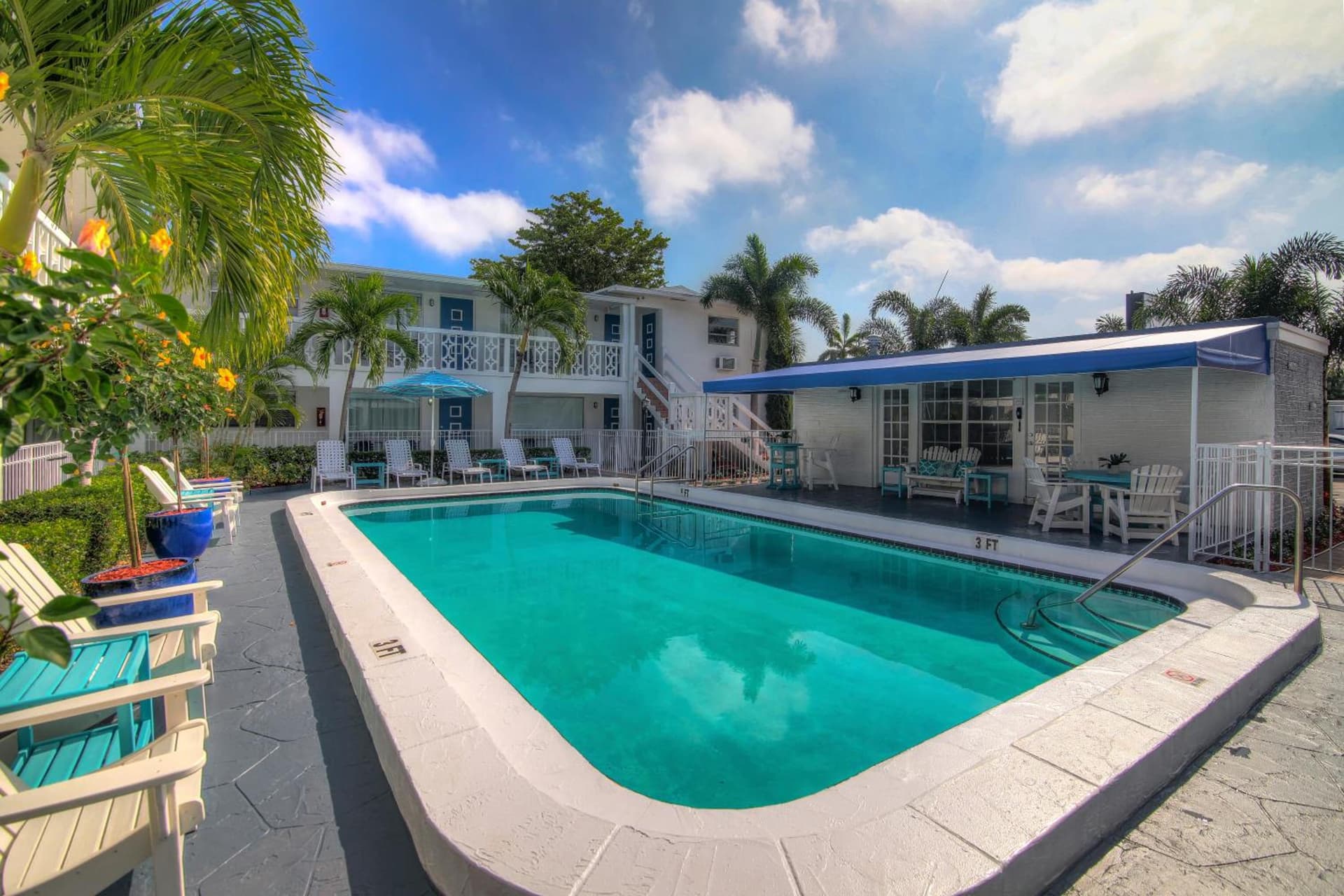 May-Dee Suites in Florida interior in Hollywood, FL — gallery photo 2