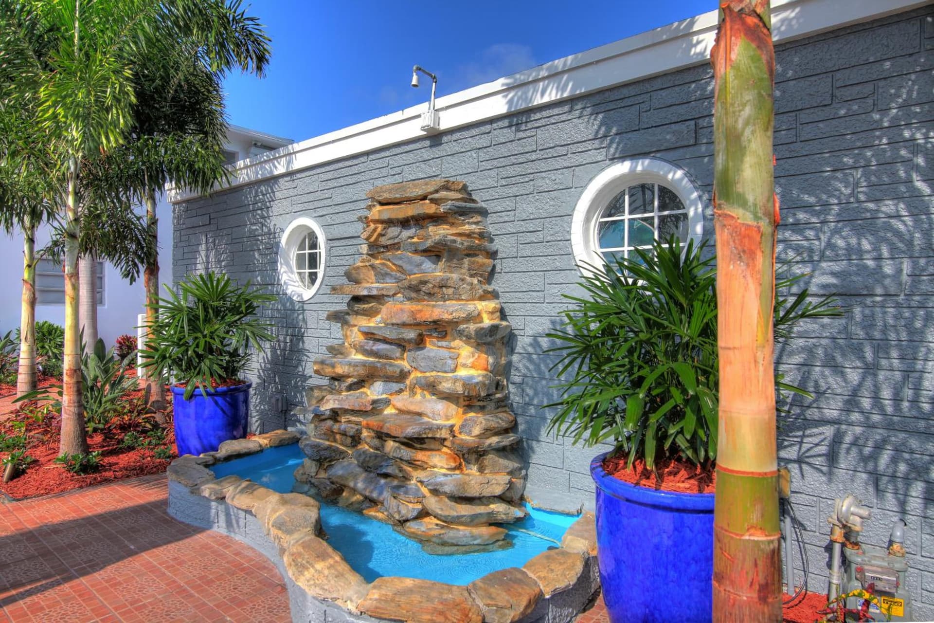 May-Dee Suites in Florida gallery photo in Hollywood, FL — image 51