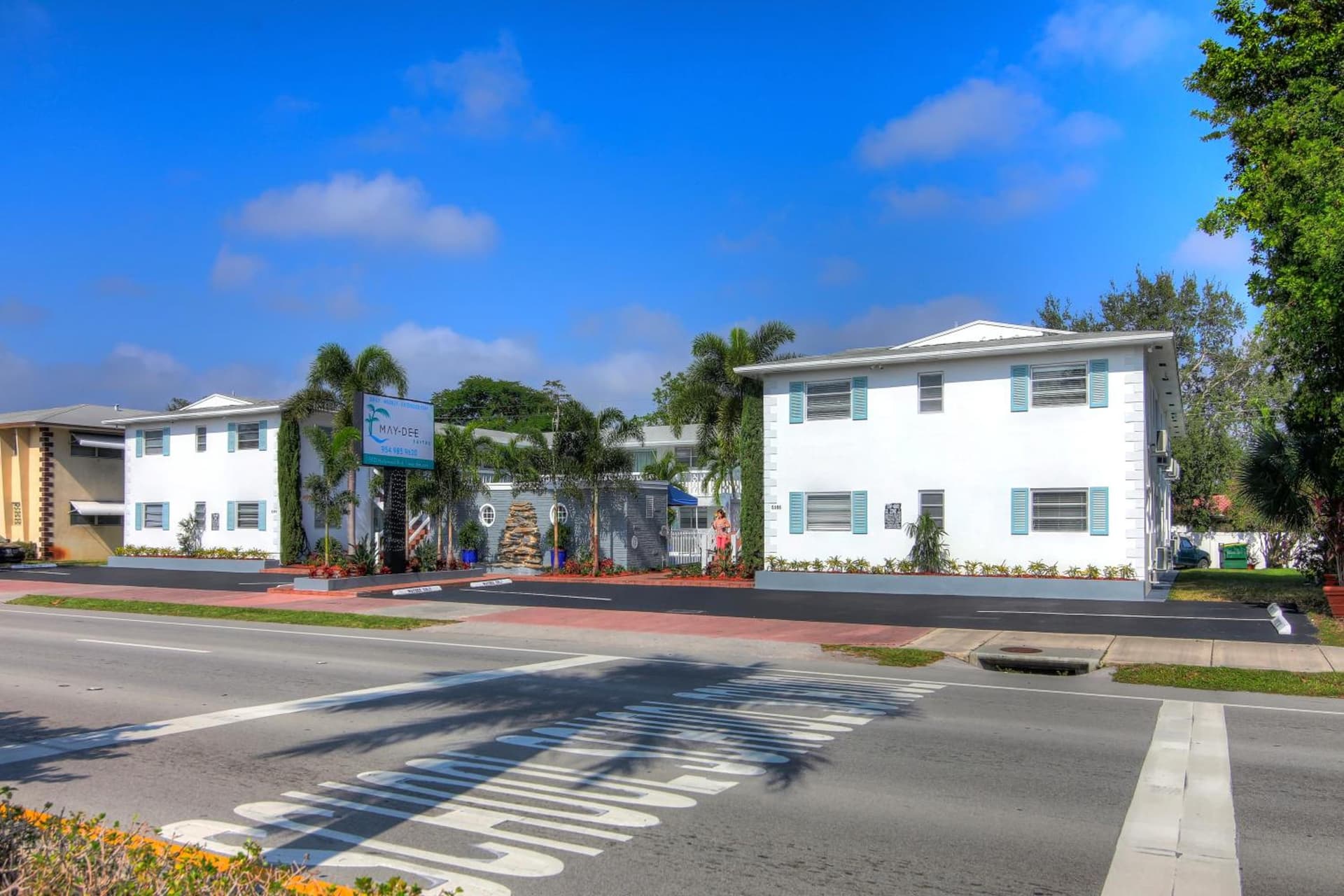May-Dee Suites in Florida gallery photo in Hollywood, FL — image 36