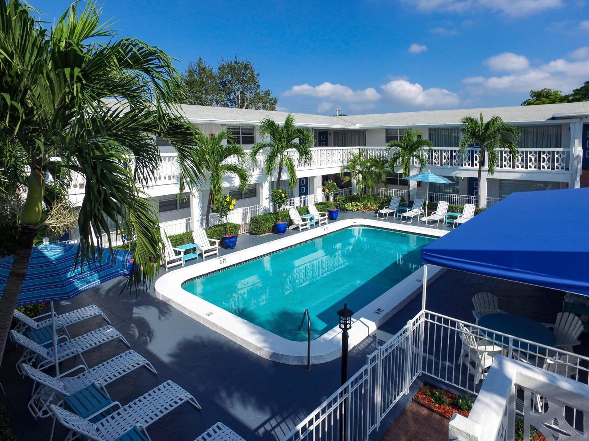 May-Dee Suites in Florida gallery photo in Hollywood, FL — image 22