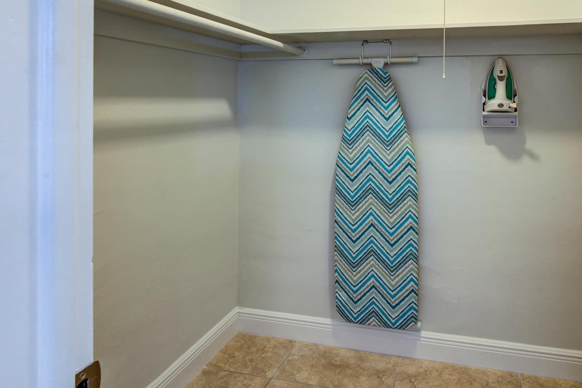 May-Dee Suites in Florida gallery photo in Hollywood, FL — image 52