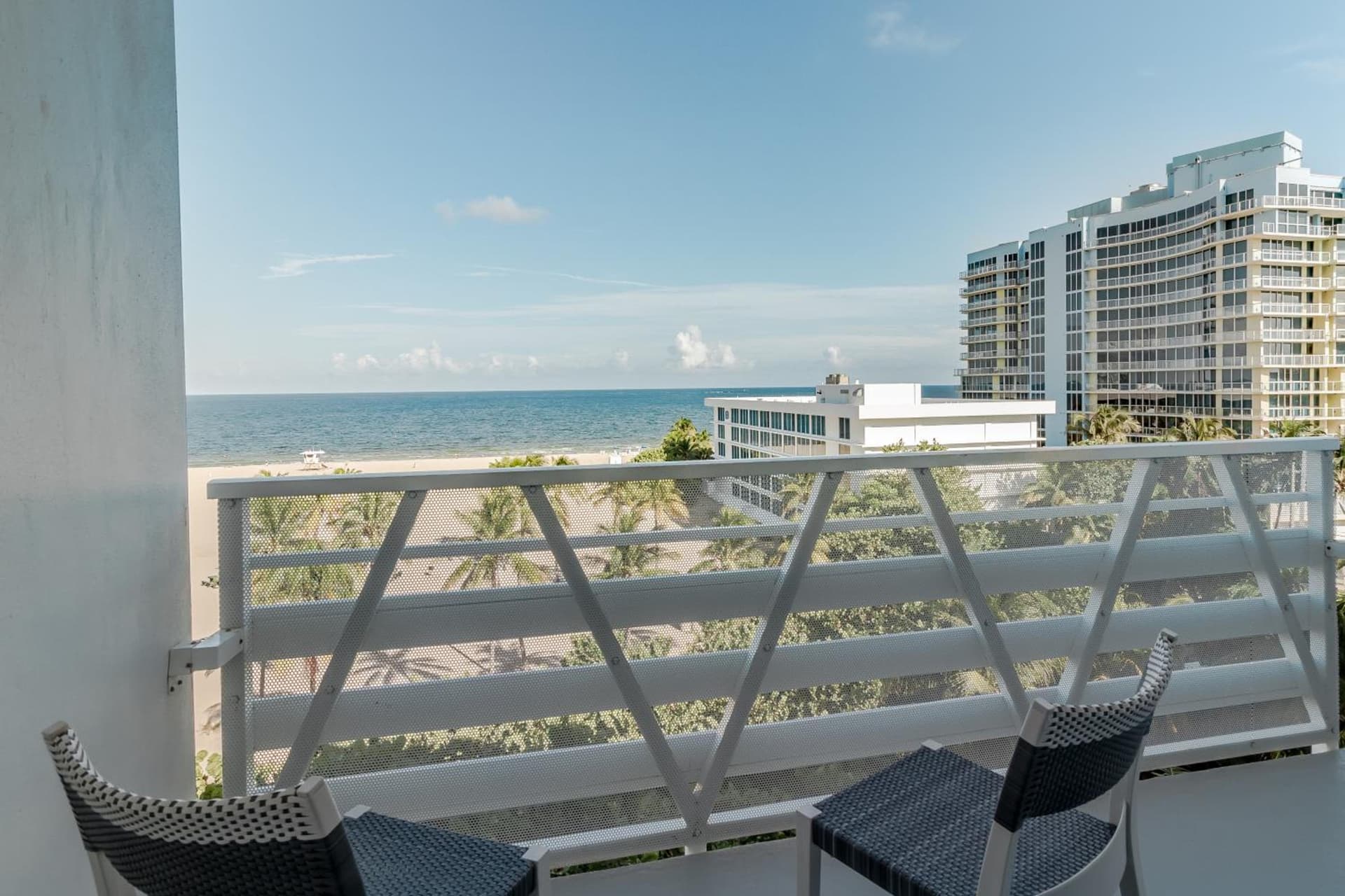 B Ocean Resort Fort Lauderdale Beach gallery photo in Fort Lauderdale, FL — image 4