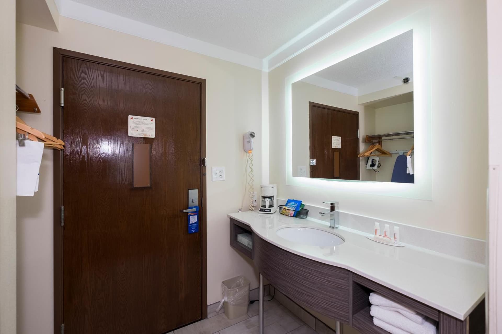 Baymont by Wyndham Chicago/Alsip gallery photo in Alsip, IL — image 31