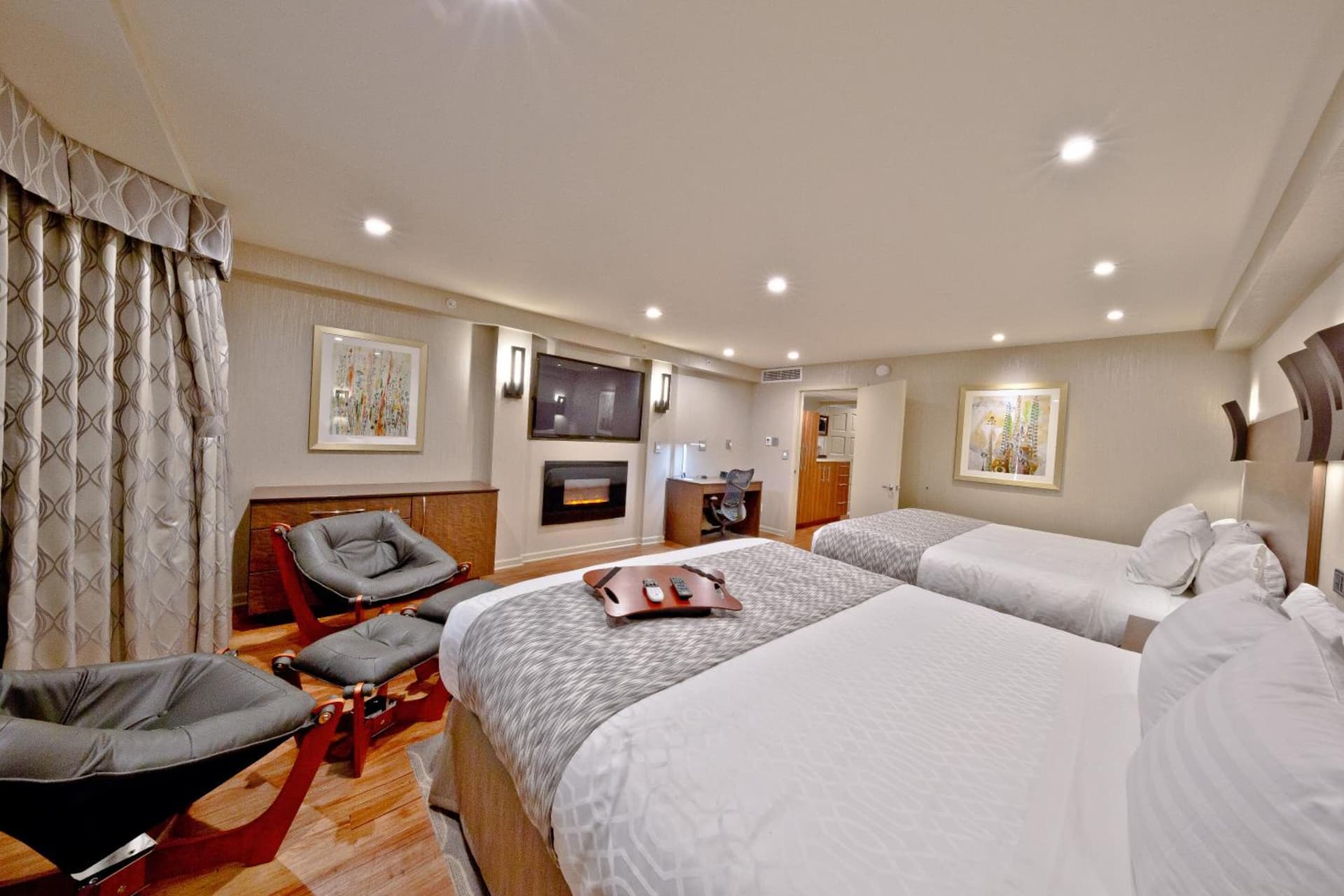 Hotel Strata interior in Mountain View, CA — gallery photo 2