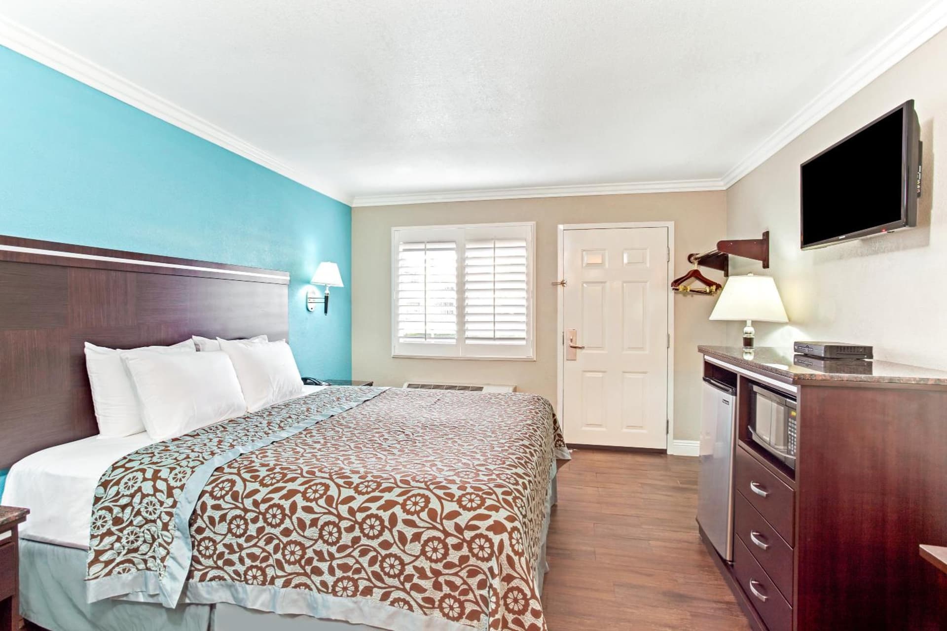 Cabana Inn & Suites gallery photo in Long Beach, CA — image 22