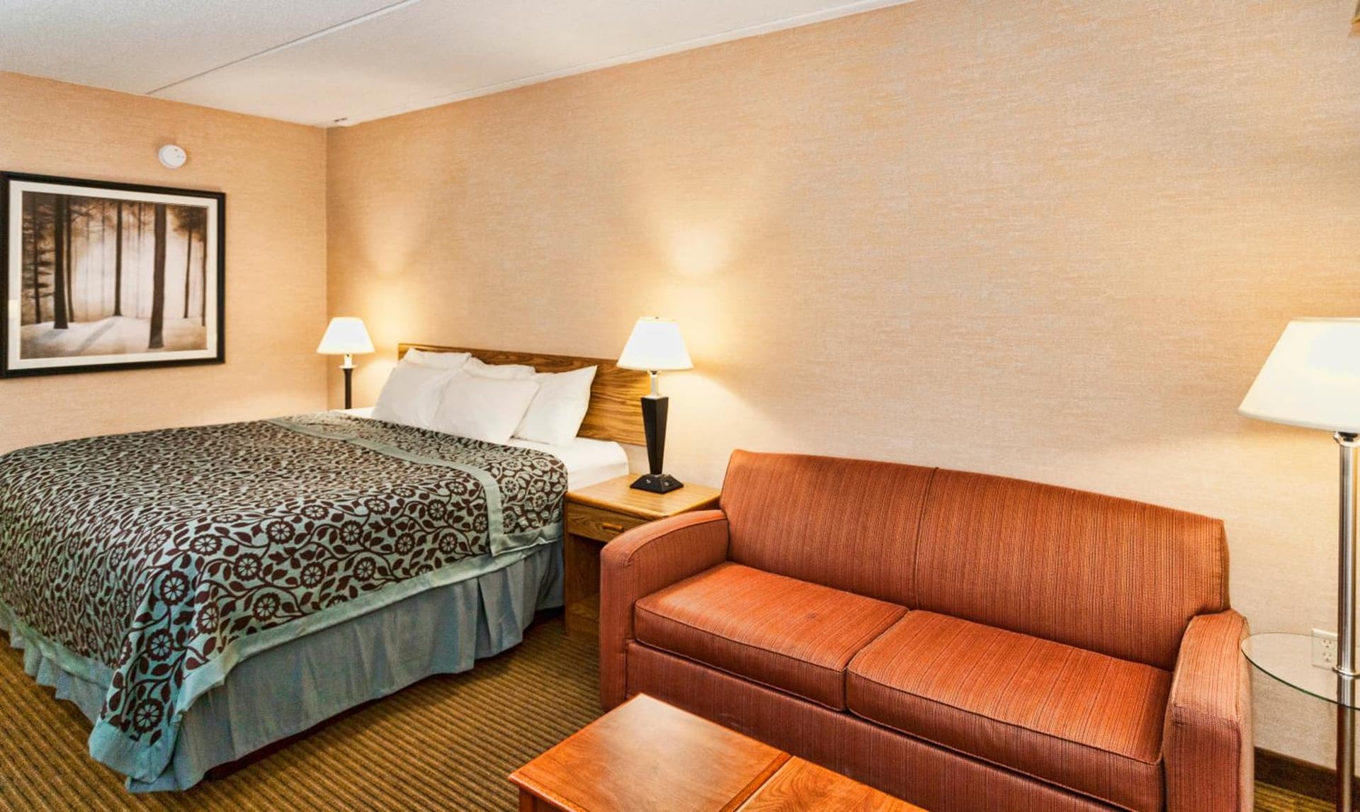 Days Inn by Wyndham Duluth Lakewalk gallery photo in Duluth, MN — image 30