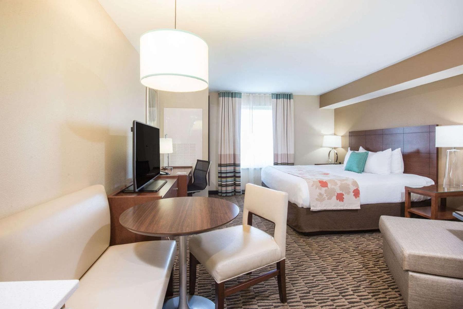 Hawthorn Extended Stay by Wyndham Saint Clairsville interior in Saint Clairsville, OH — gallery photo 2