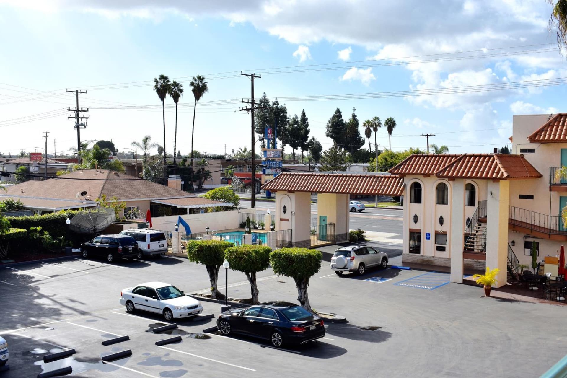 Days Inn by Wyndham Anaheim Near the Park gallery photo in Anaheim, CA — image 42