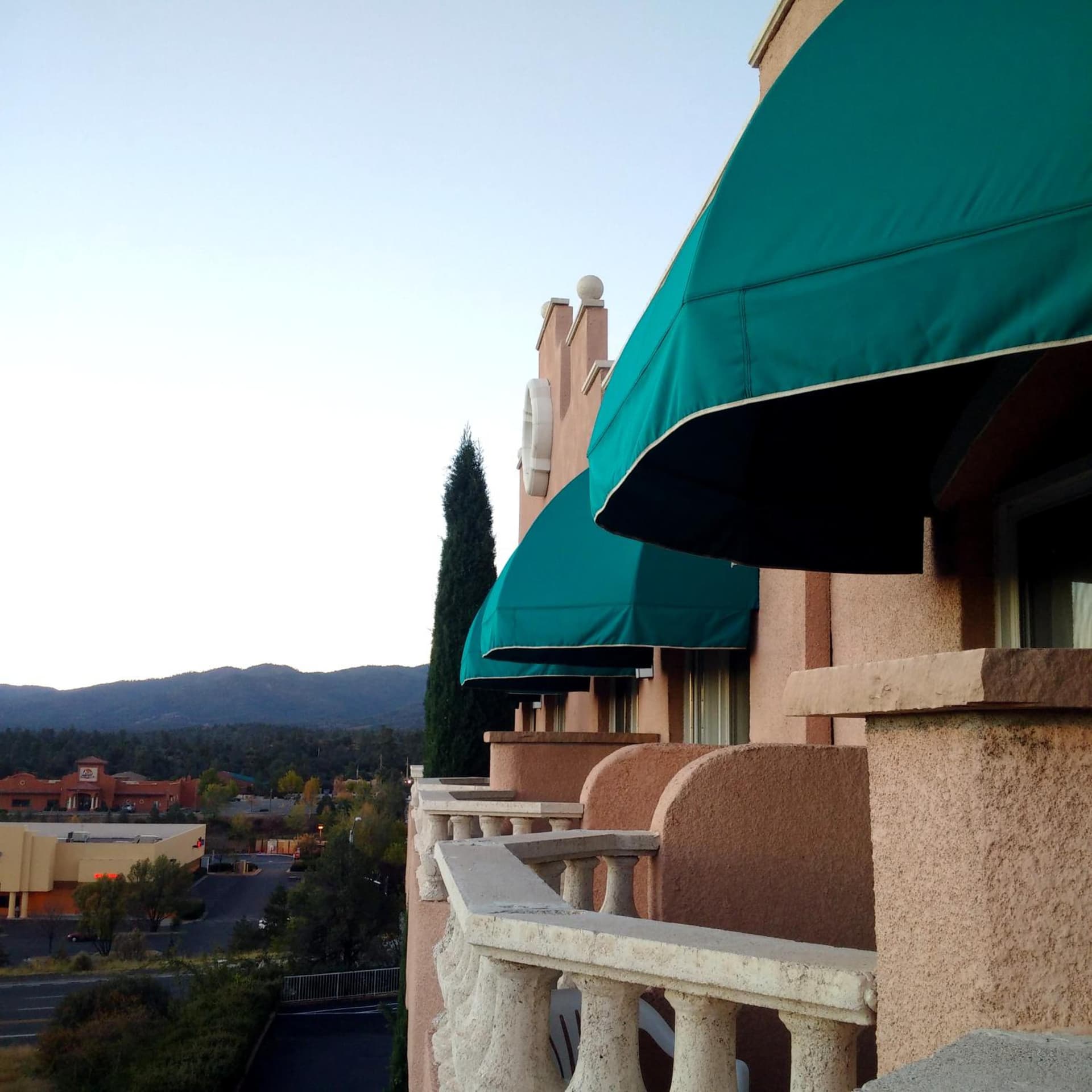 Forest Villas Hotel gallery photo in Prescott, AZ — image 205