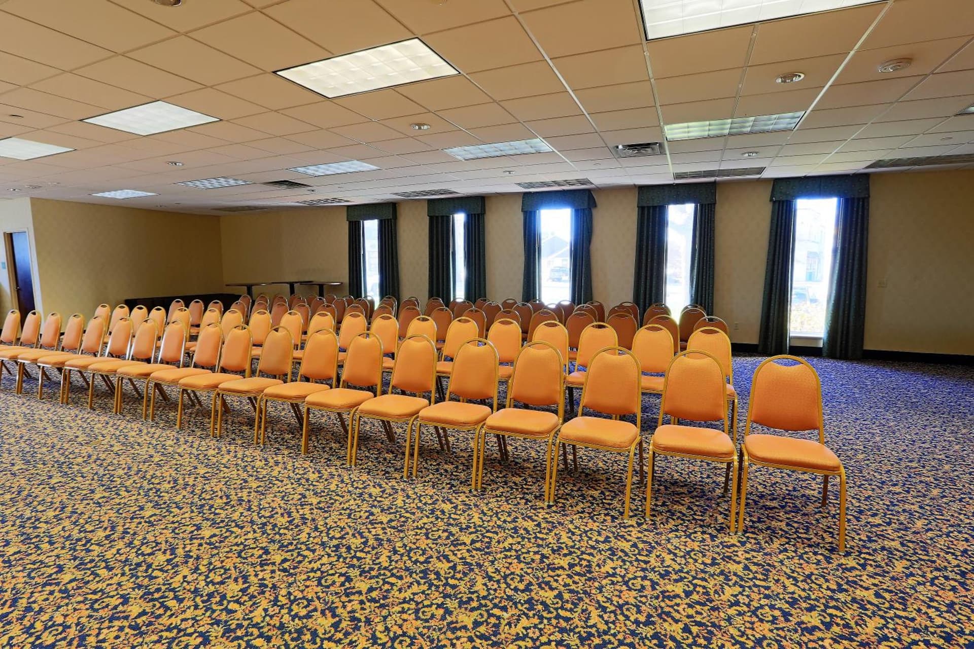 Wyndham Garden Kenosha Harborside gallery photo in Kenosha, WI — image 16
