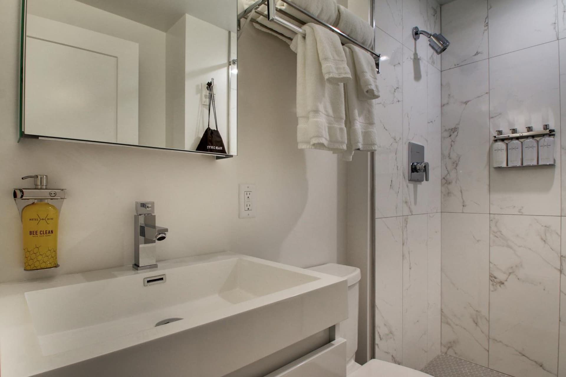 Hotel Hive gallery photo in Washington, DC — image 19