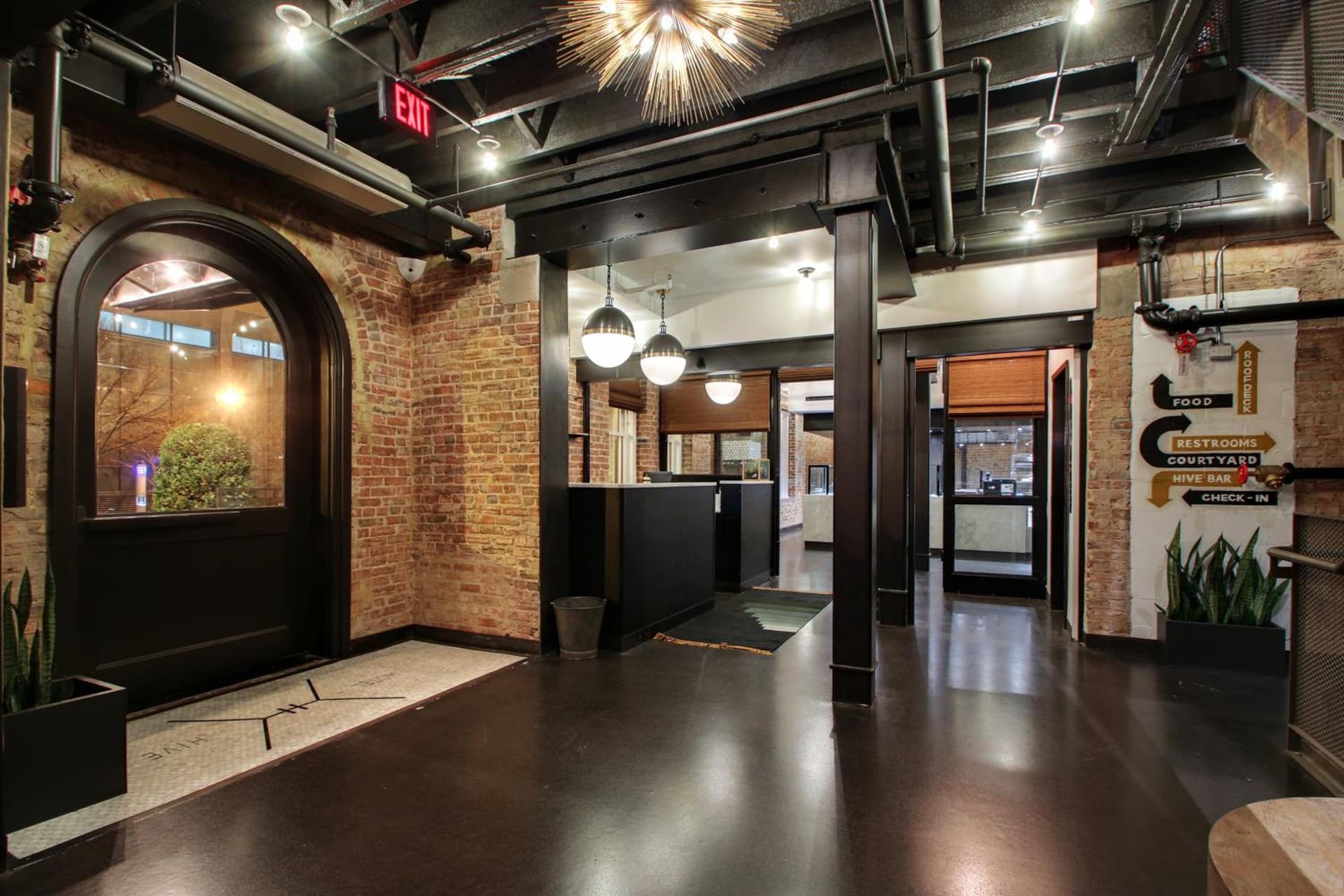 Hotel Hive gallery photo in Washington, DC — image 22