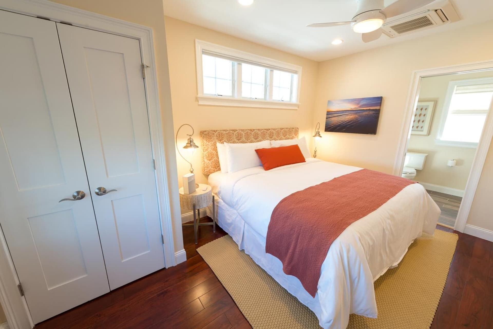 The East Island Reserve Hotel gallery photo in Middletown, RI — image 75