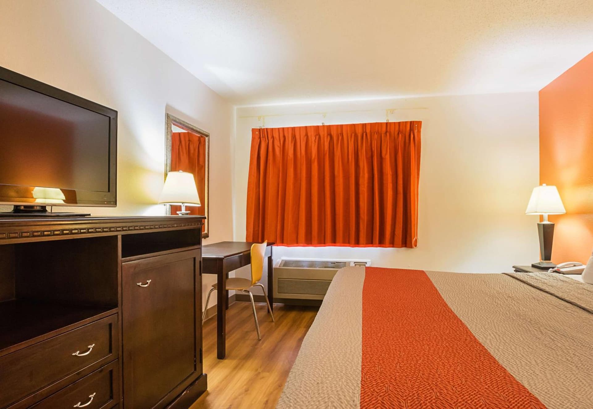 Motel 6-Waterloo, IA - Crossroads Mall - Cedar Falls gallery photo in Waterloo, IA — image 12