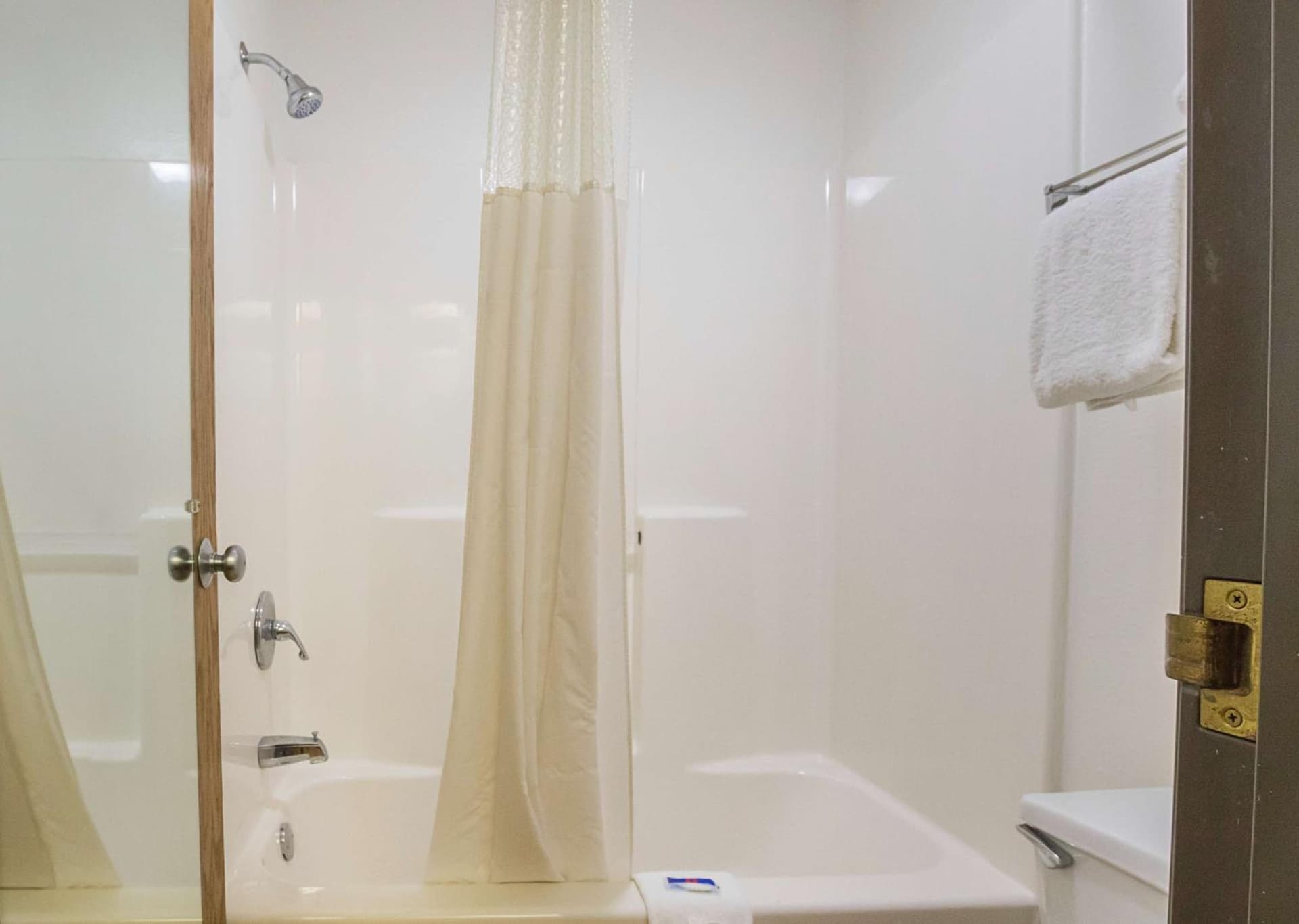 Motel 6-Waterloo, IA - Crossroads Mall - Cedar Falls gallery photo in Waterloo, IA — image 23