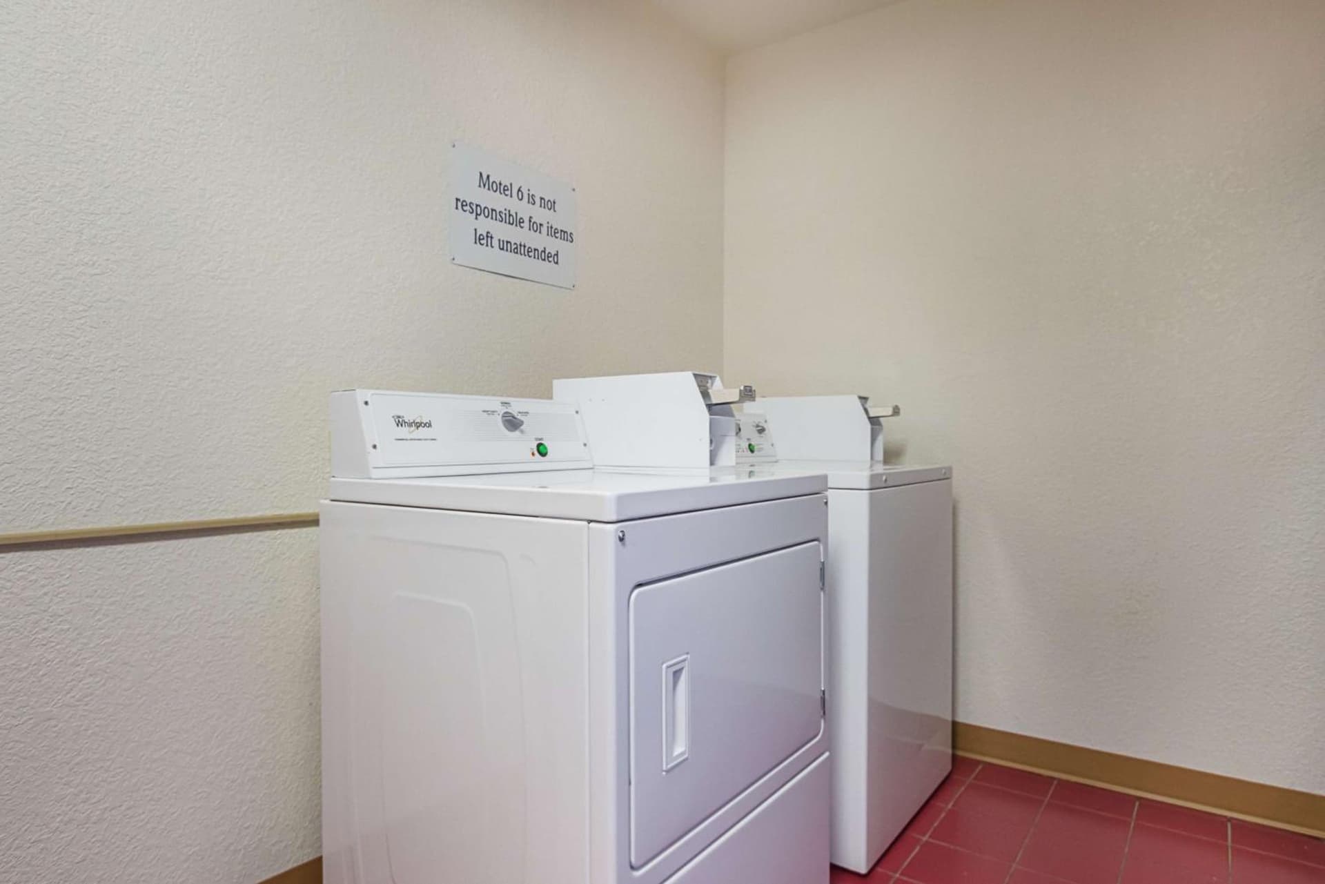 Motel 6-Waterloo, IA - Crossroads Mall - Cedar Falls gallery photo in Waterloo, IA — image 4