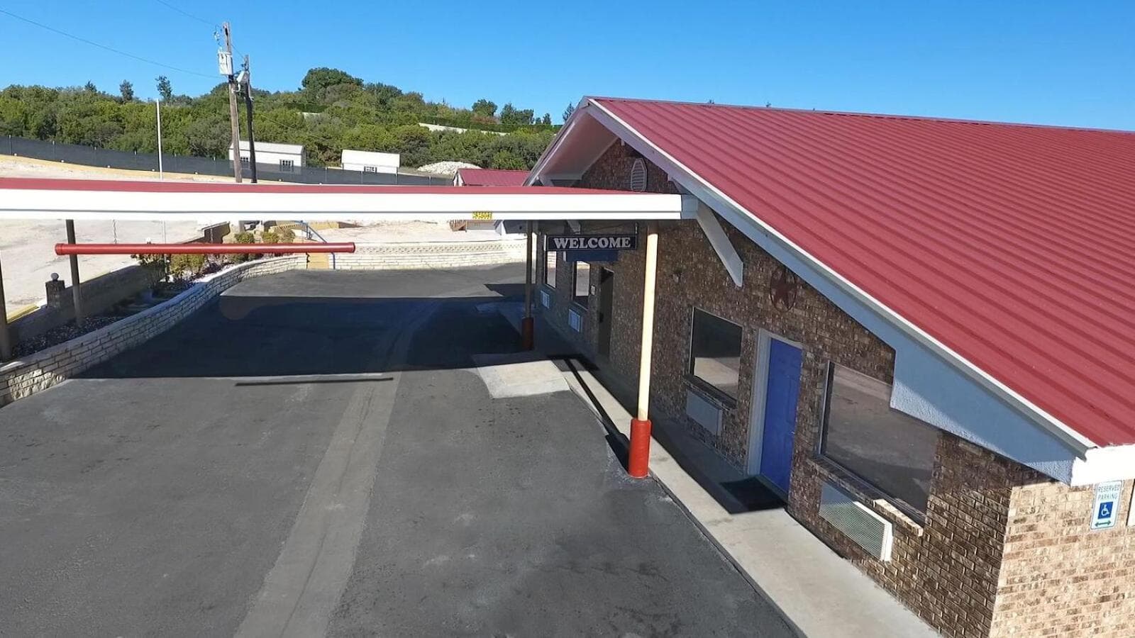 Hillcrest Inn & Suites Ozona featured exterior or lobby in Ozona, TX — similar hotel