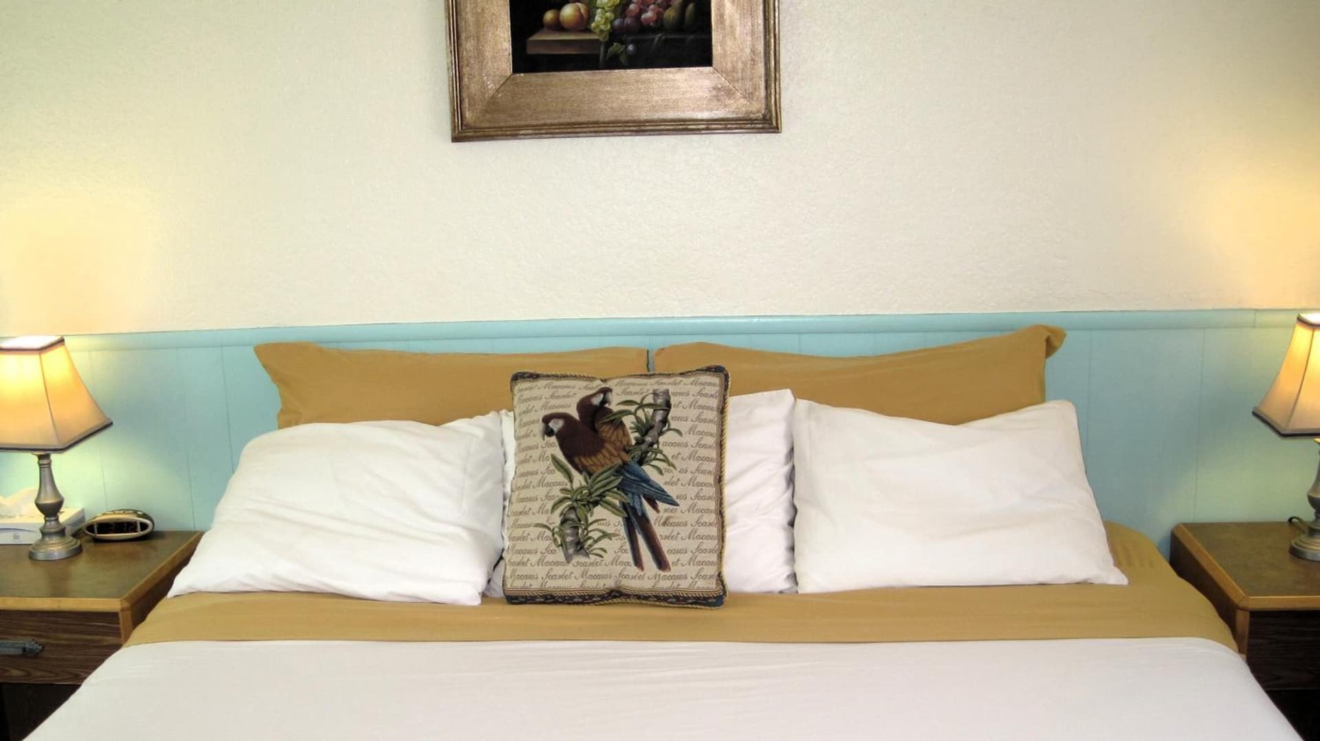 Rocket Inn property views in Truth or Consequences, NM — gallery photo 3