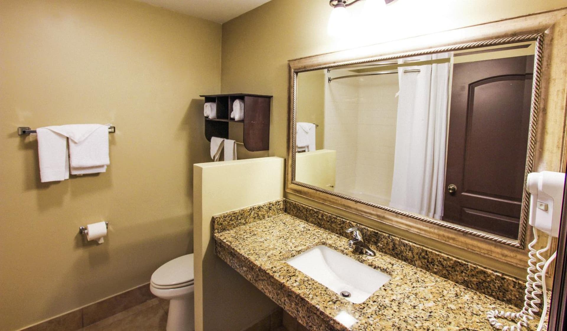 Oceans Beach Resort & Suites gallery photo in Pompano Beach, FL — image 22