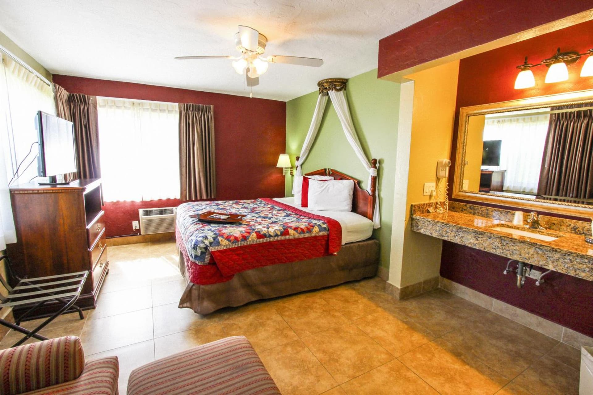 Oceans Beach Resort & Suites gallery photo in Pompano Beach, FL — image 8