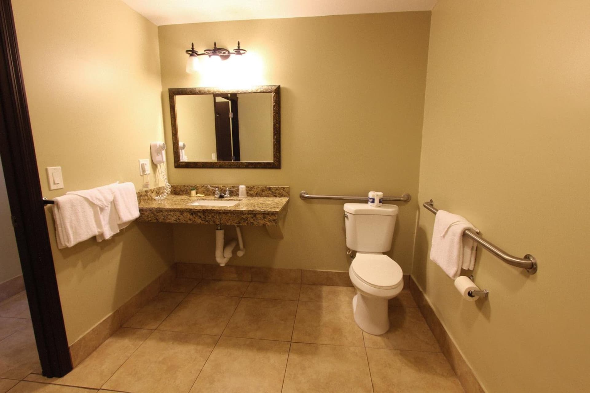 Oceans Beach Resort & Suites gallery photo in Pompano Beach, FL — image 50
