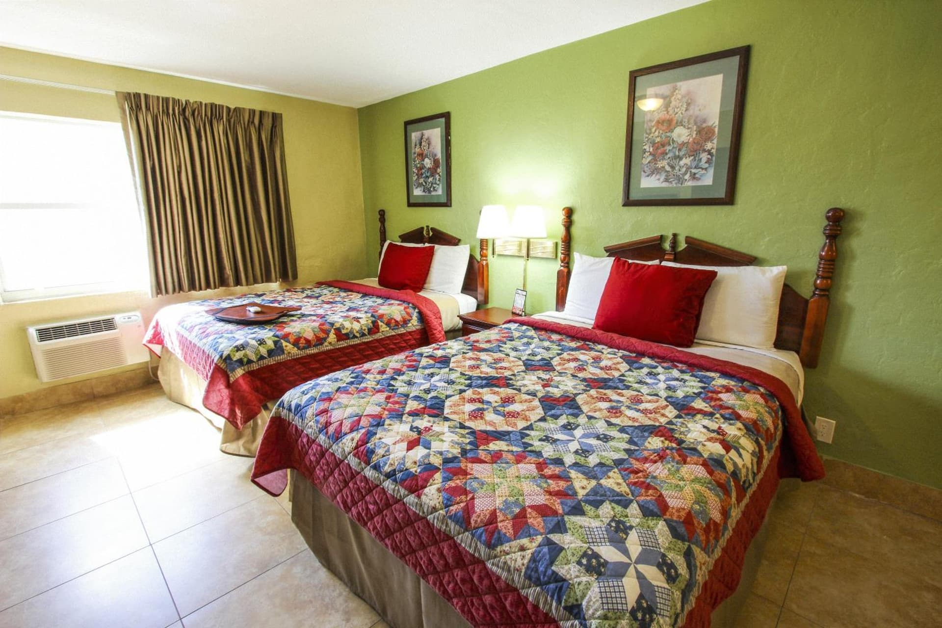 Oceans Beach Resort & Suites gallery photo in Pompano Beach, FL — image 36