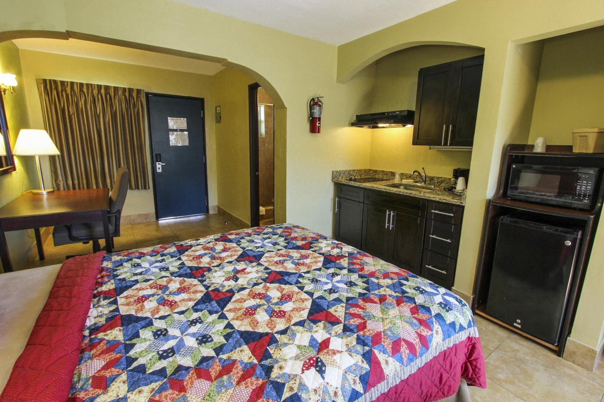 Oceans Beach Resort & Suites gallery photo in Pompano Beach, FL — image 33