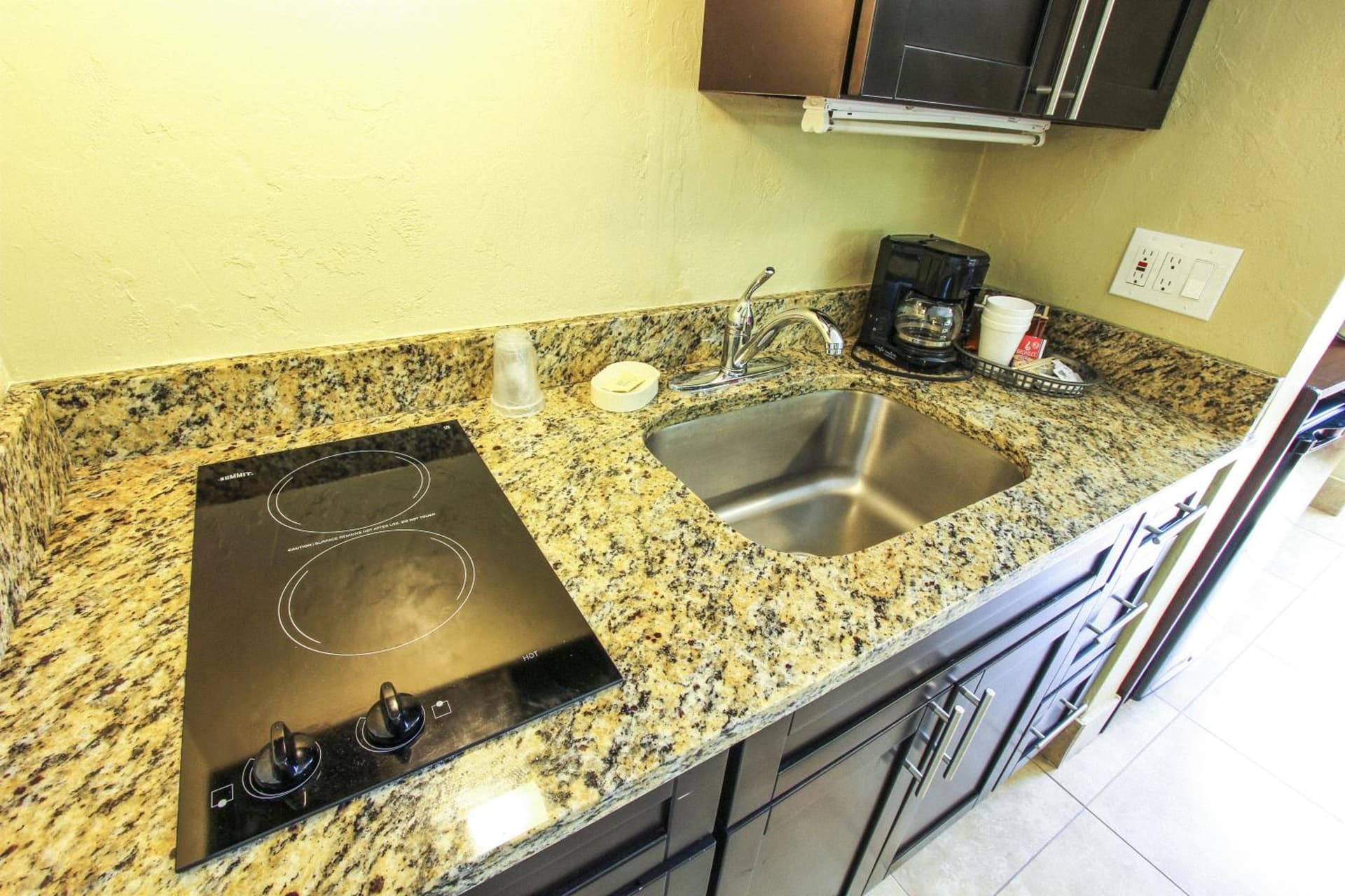 Oceans Beach Resort & Suites gallery photo in Pompano Beach, FL — image 29