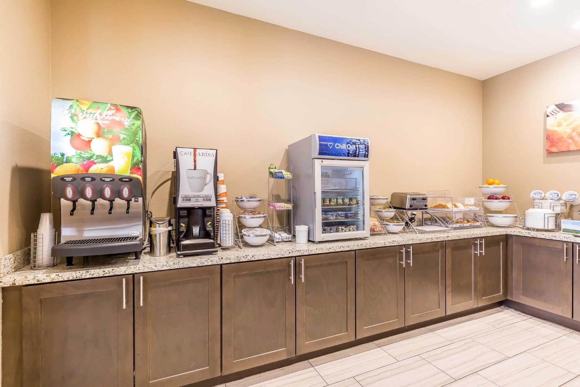 Comfort Suites Near Sam Houston Race Park gallery photo in Houston, TX — image 11