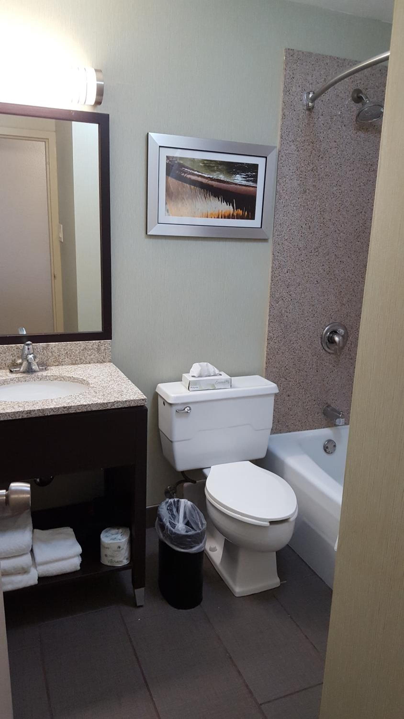 Wyndham Garden Kenosha Harborside gallery photo in Kenosha, WI — image 71