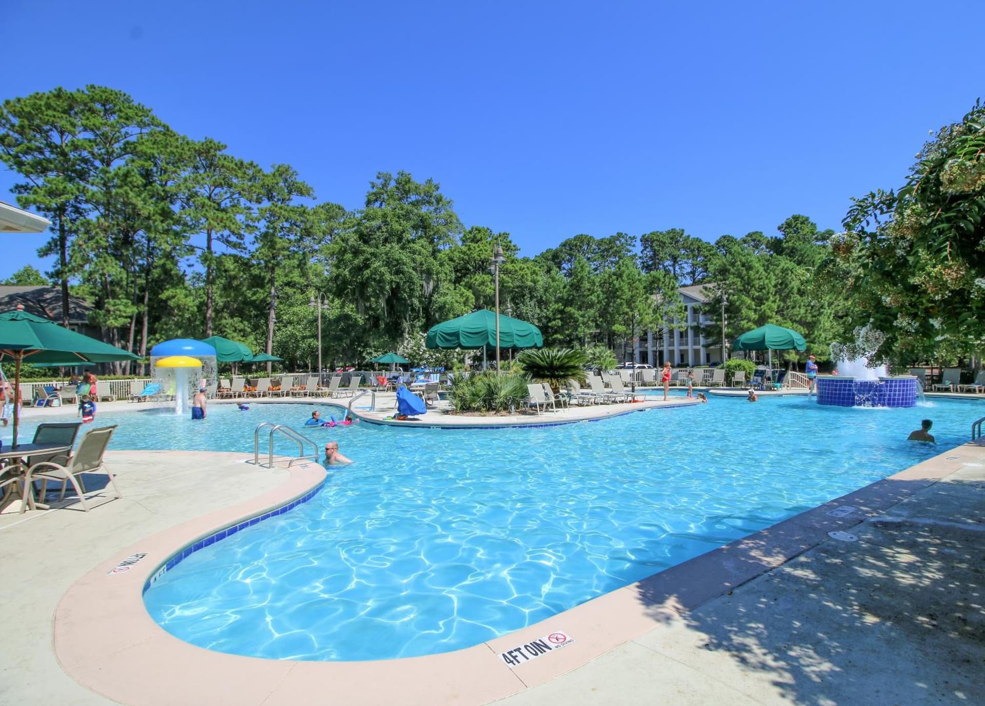 Island Links Resort by Palmera property views in Hilton Head Island, SC — gallery photo 3
