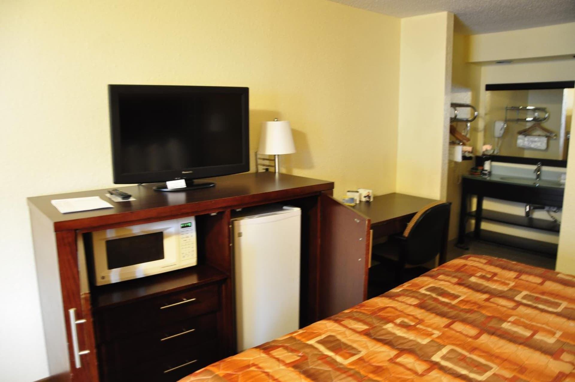 Motel 6-Little Rock, AR - Airport gallery photo in Little Rock, AR — image 41