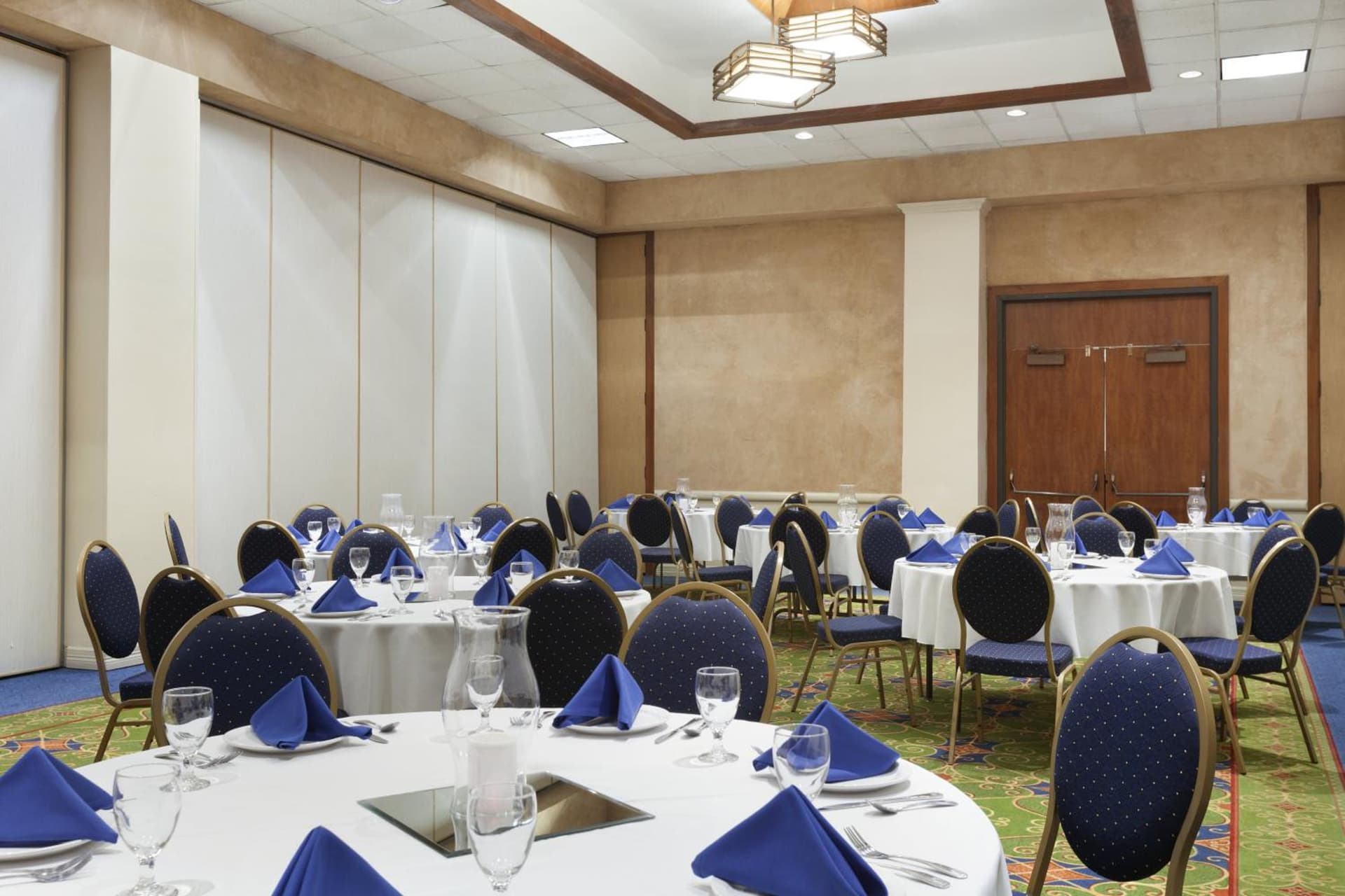 DoubleTree by Hilton Corpus Christi Beachfront gallery photo in Corpus Christi, TX — image 20