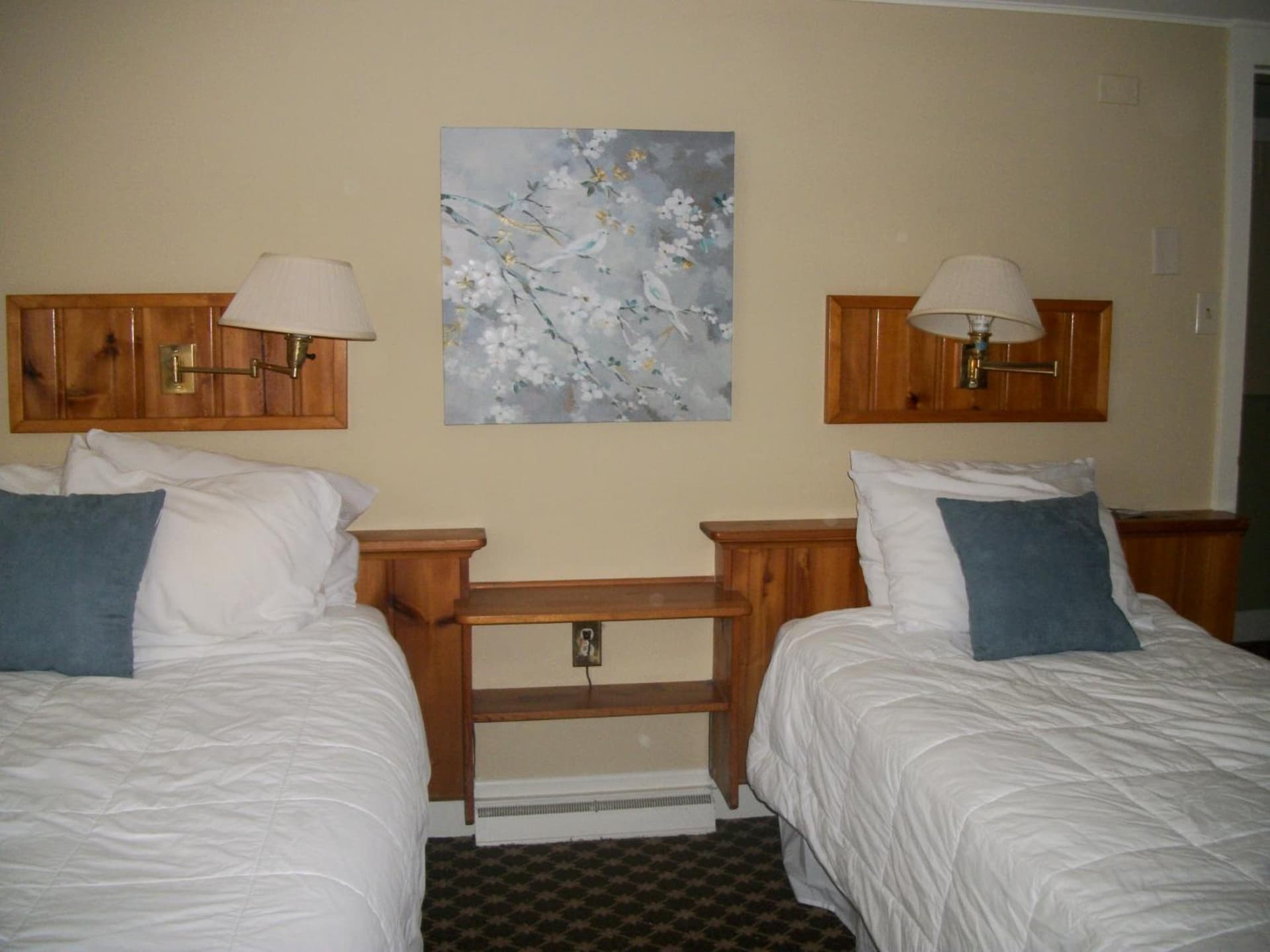Michillinda Lodge Resort gallery photo in Whitehall, MI — image 60